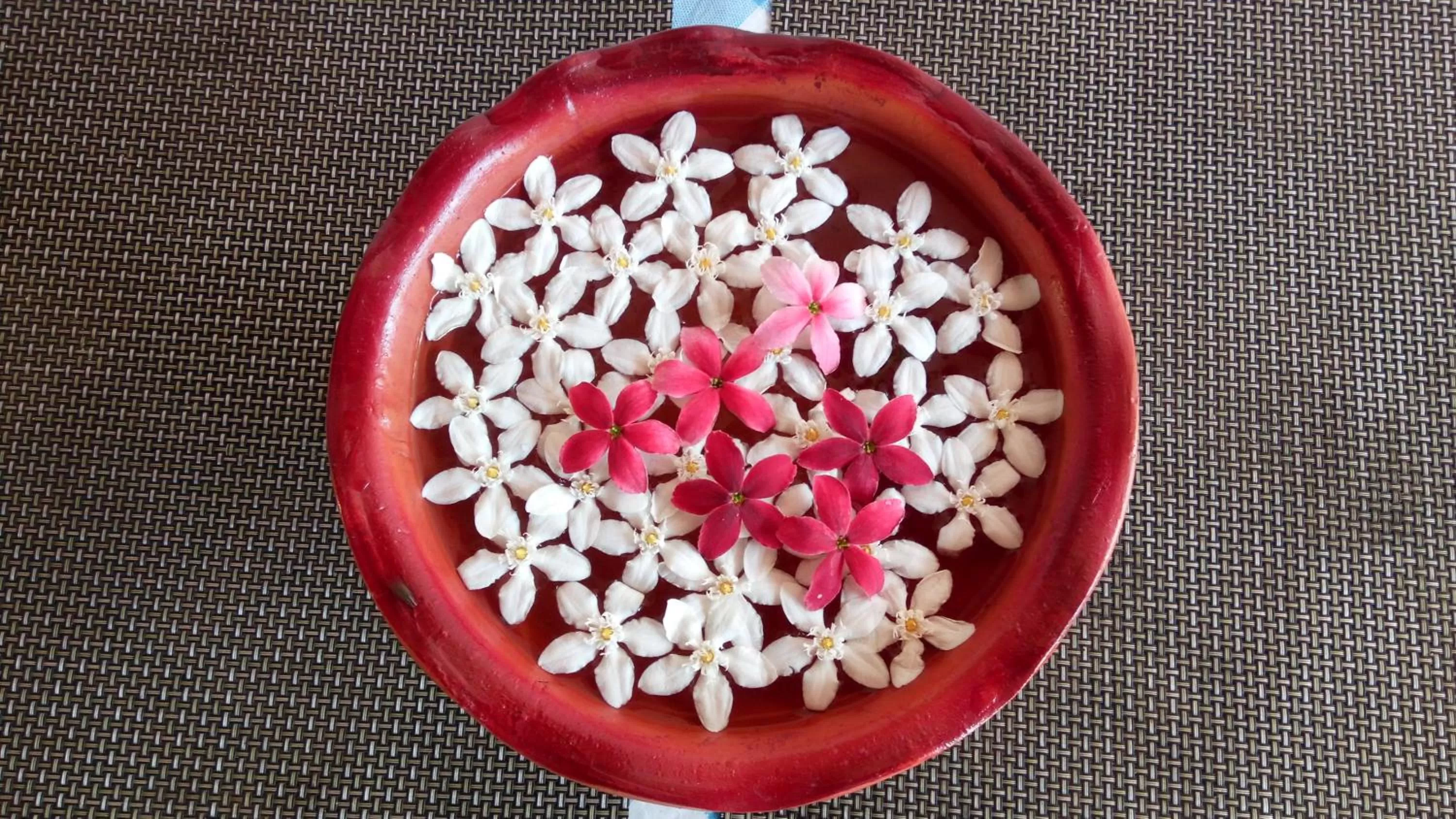 Food in Sampathaa Residence