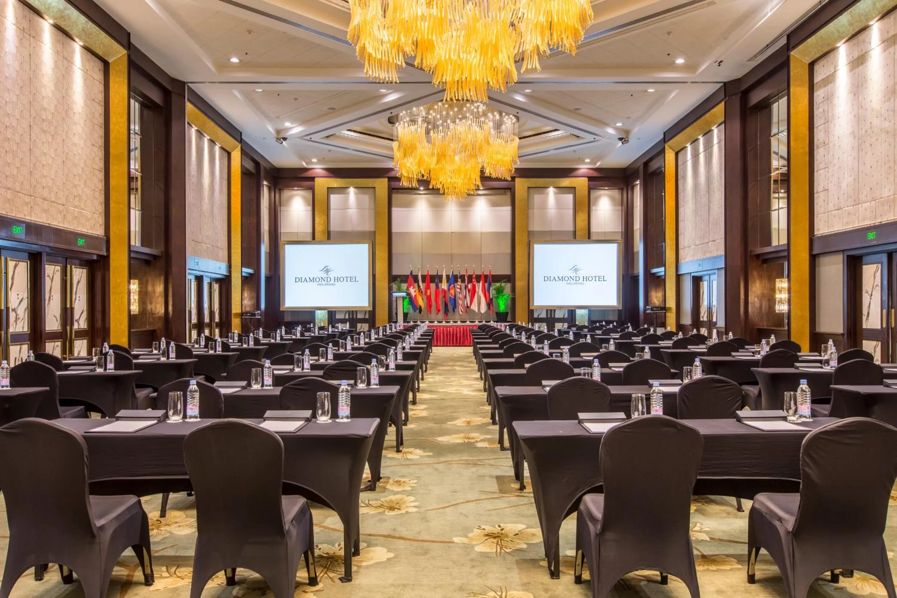 Banquet/Function facilities in Diamond Hotel Philippines