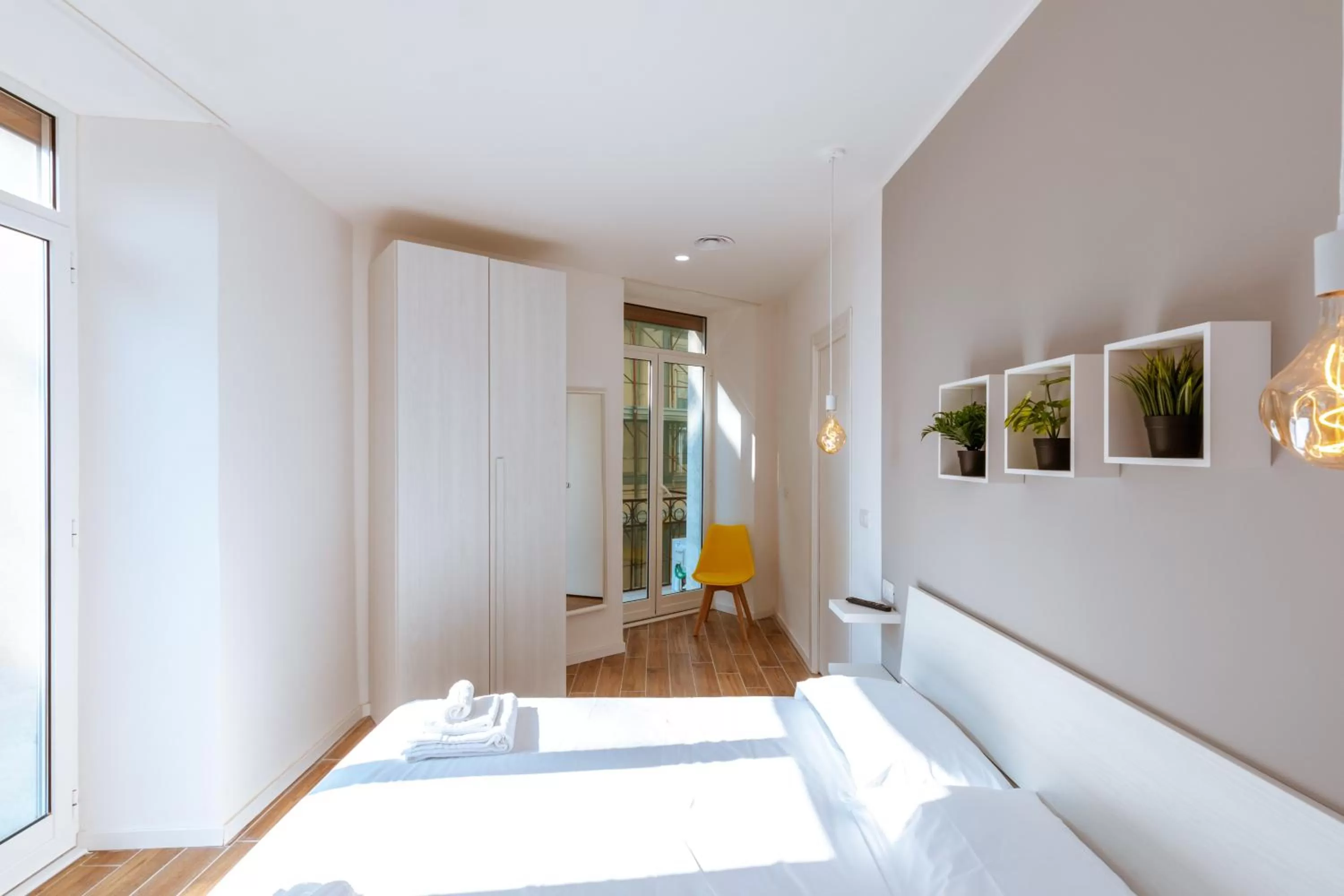 Bed in Central House - Apartments in Naples