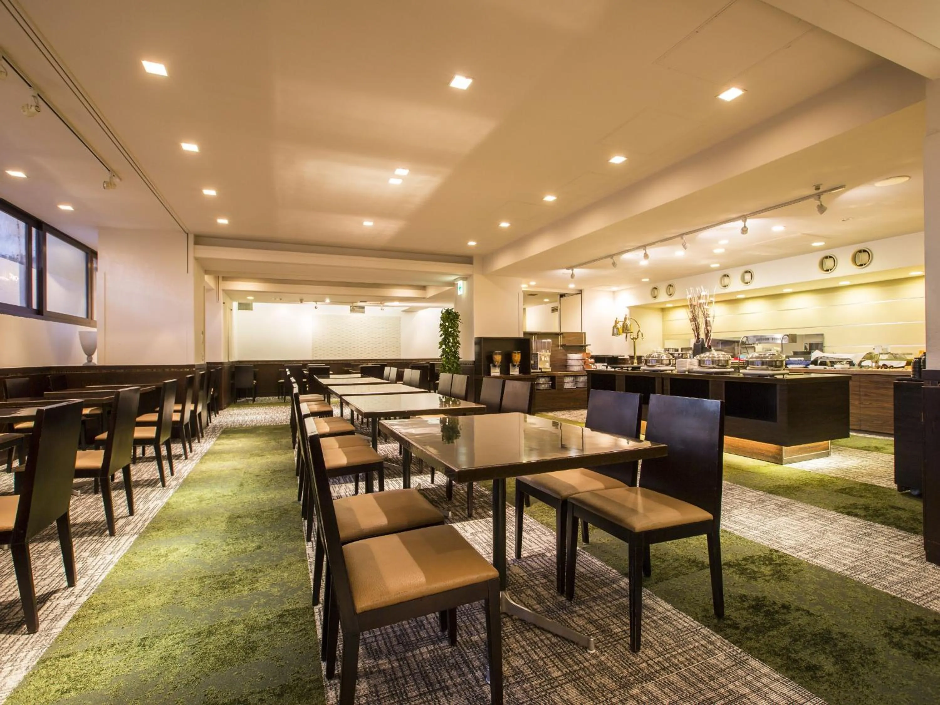 Restaurant/places to eat in Hotel Abest Sapporo