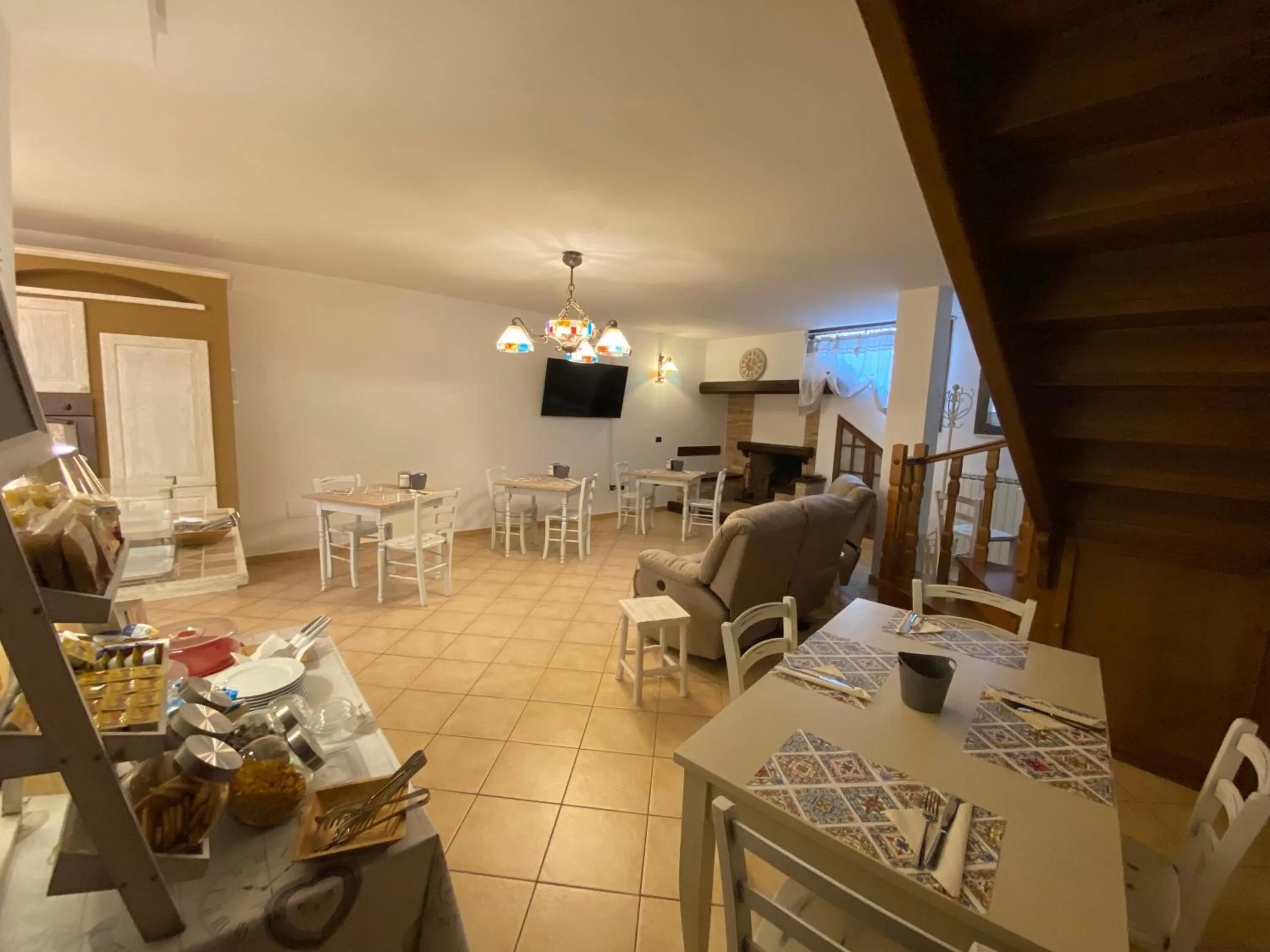 Breakfast in BELLA ASSISI B & B