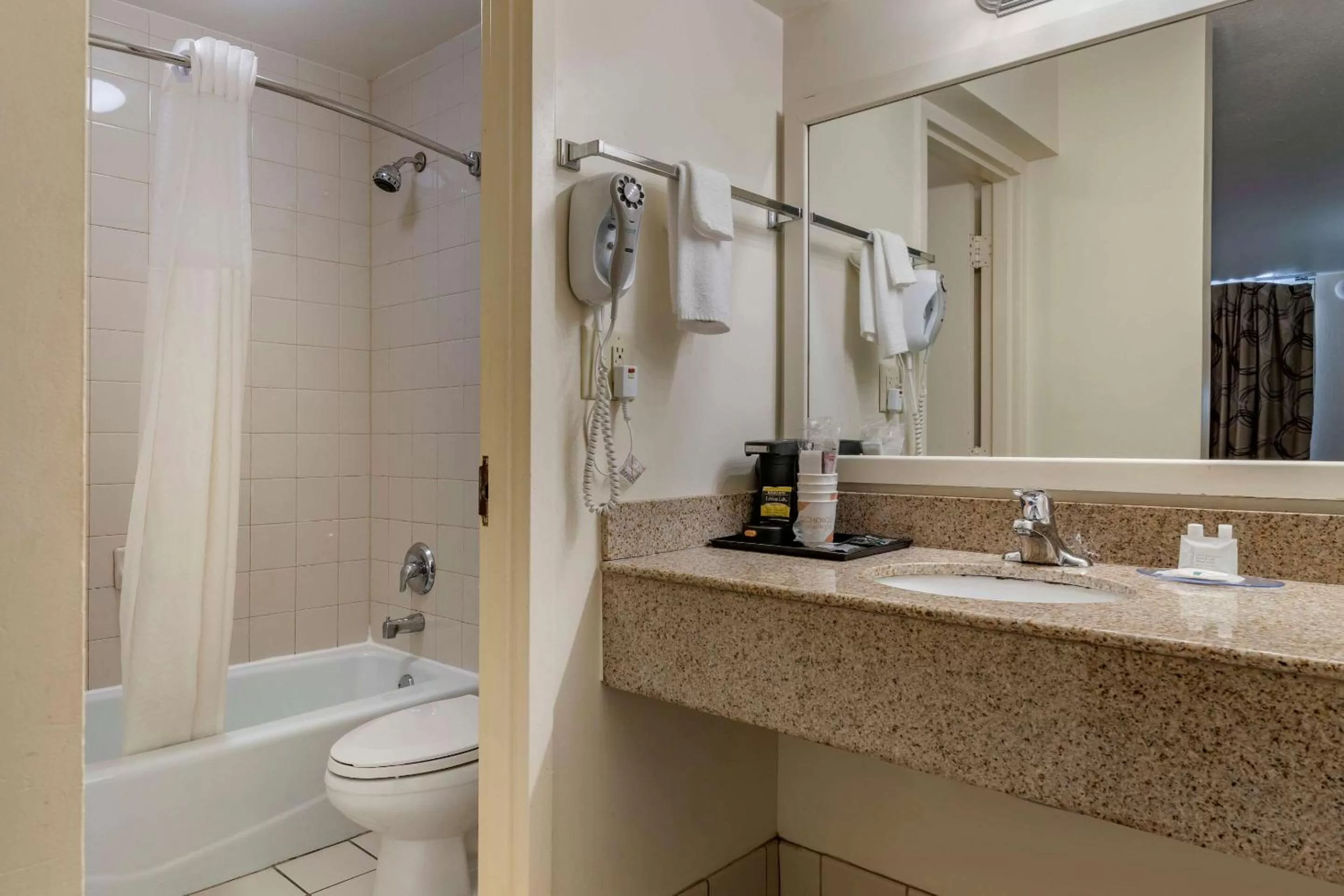 Bathroom in Quality Inn At Town Center