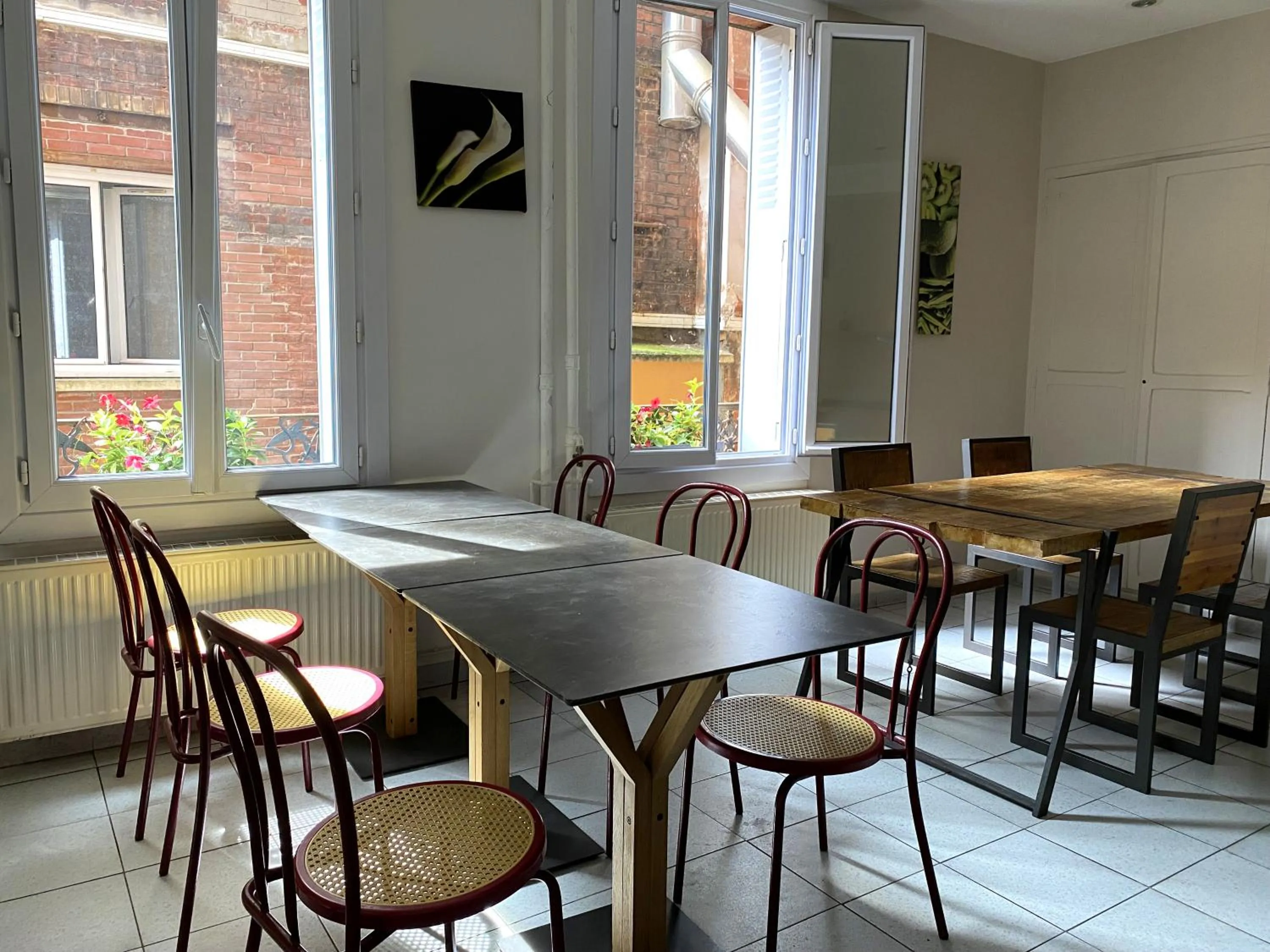 Breakfast in Timhotel Boulogne Rives de Seine