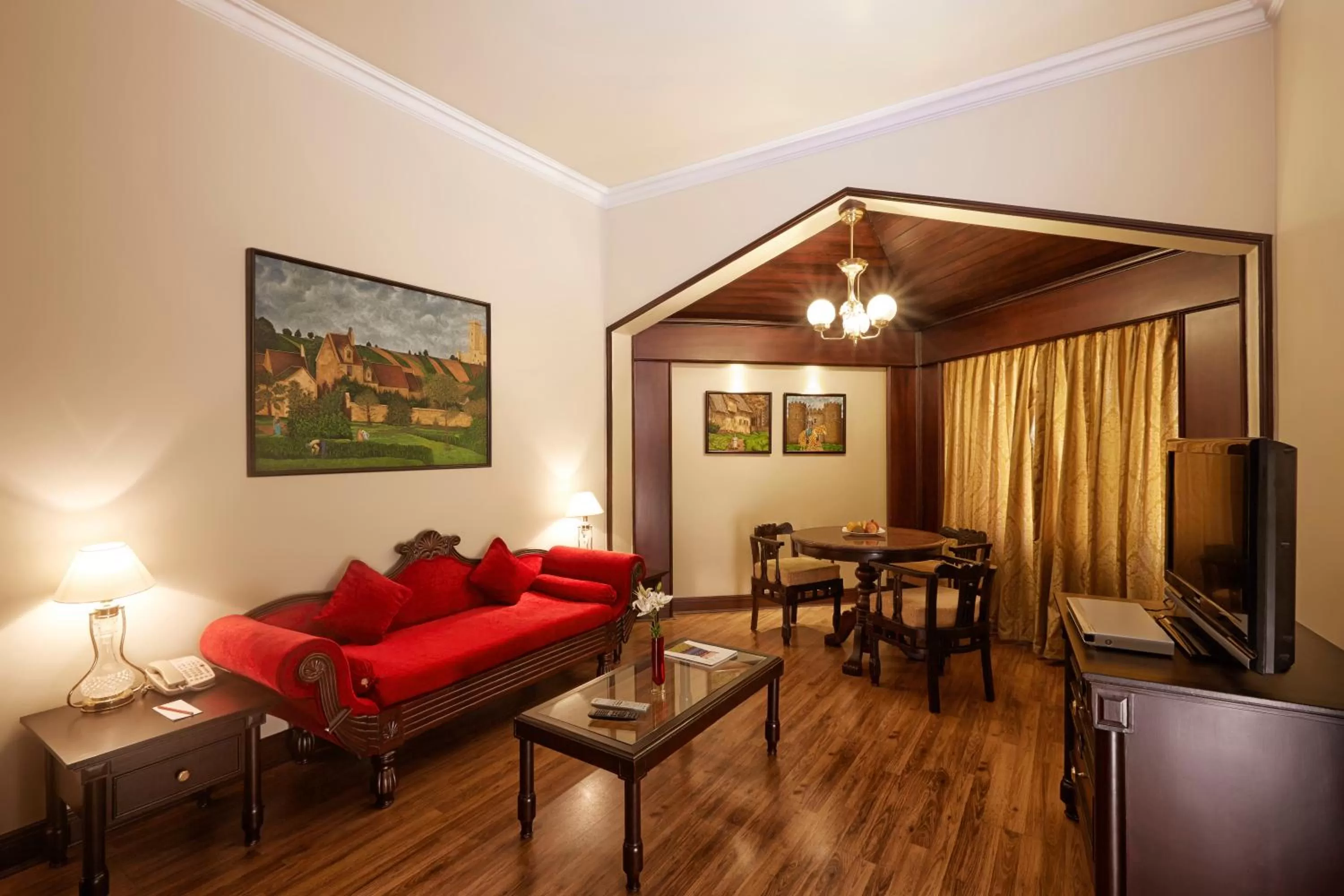 Living room in The Gateway Hotel Beach Road, Calicut