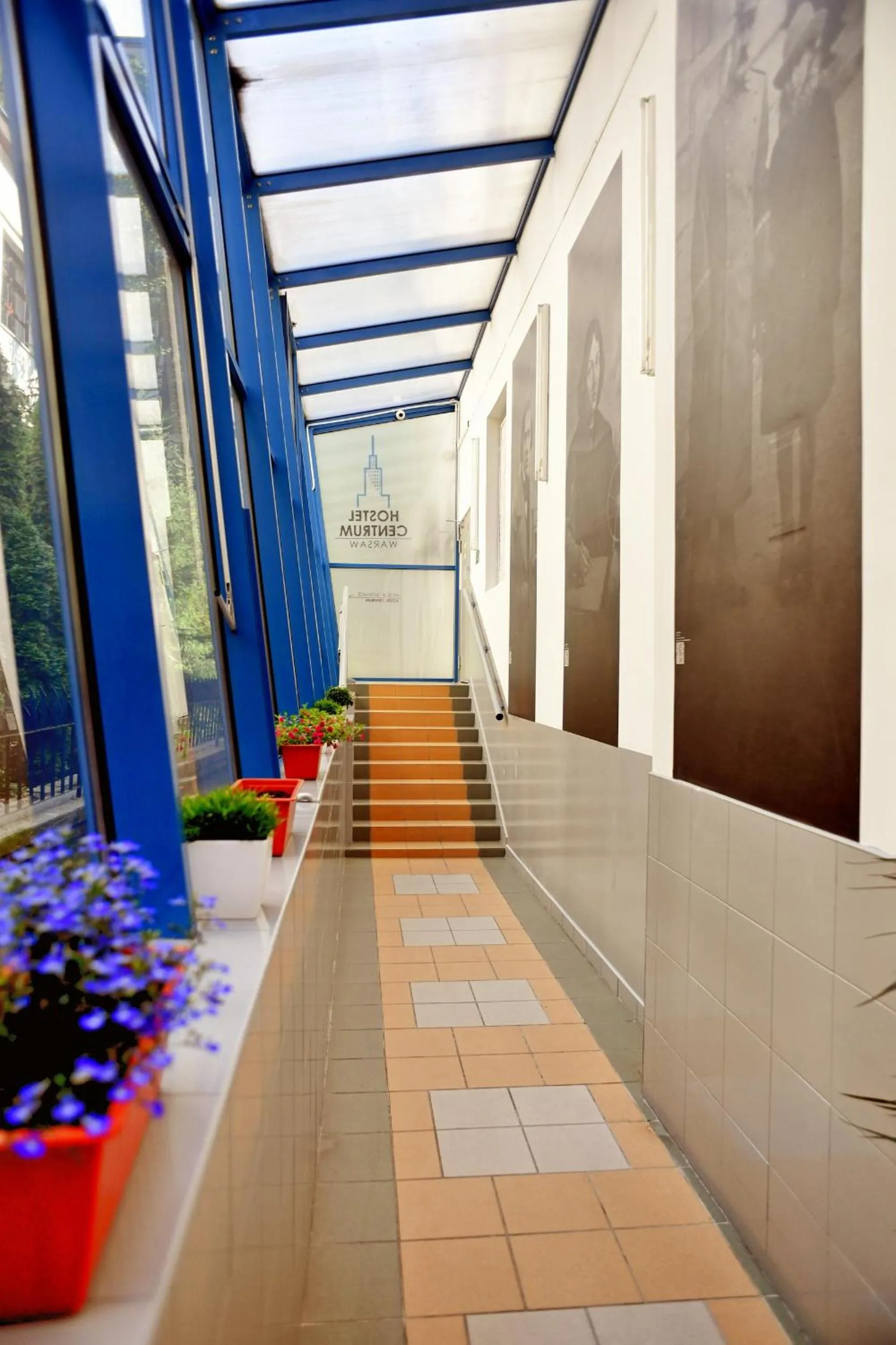 Property building in Warsaw Hostel Centrum Private Rooms & Dorms