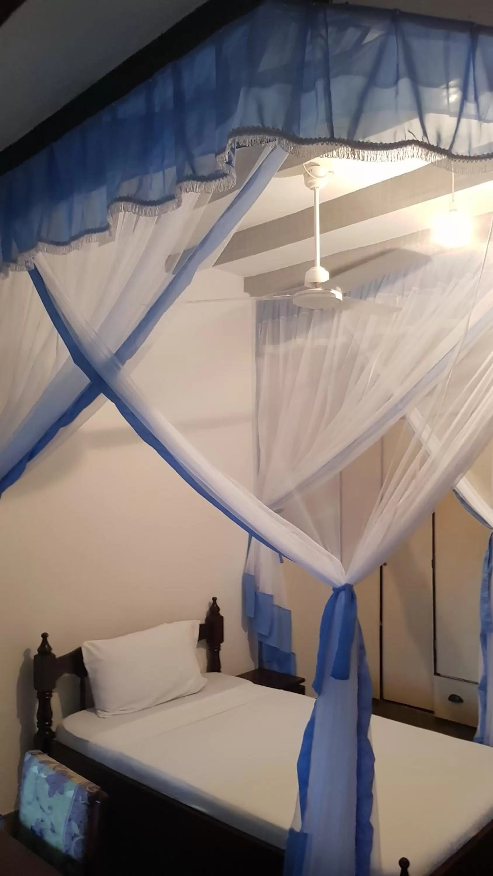 Bed in Makuti Villas Resort