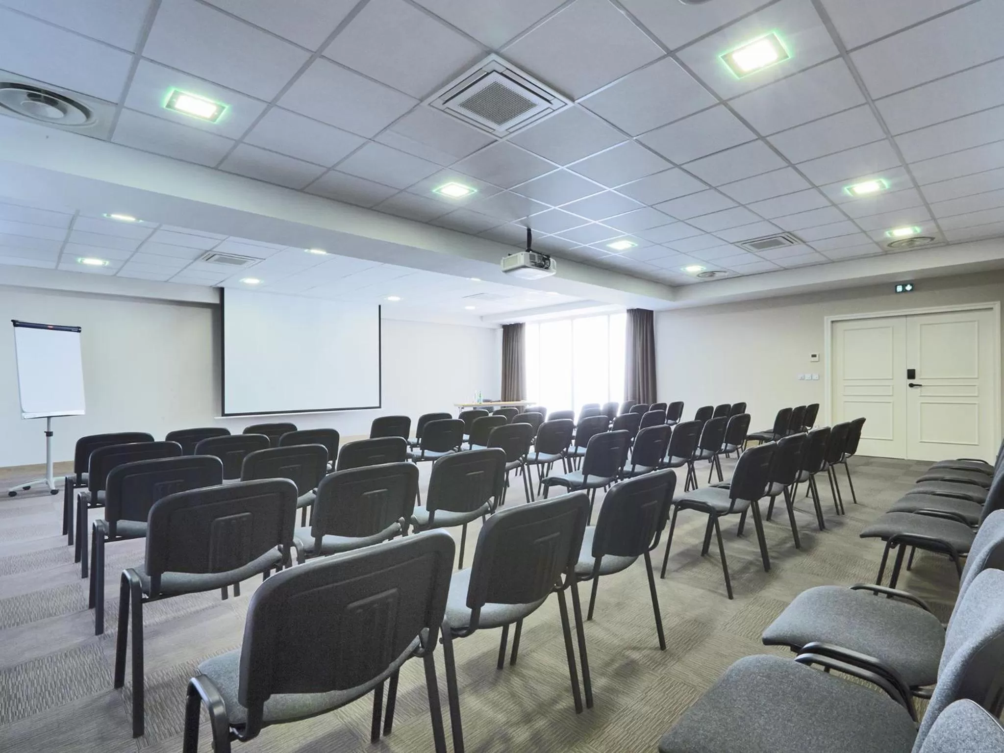 Business facilities in Kyriad Angers Ouest Beaucouzé