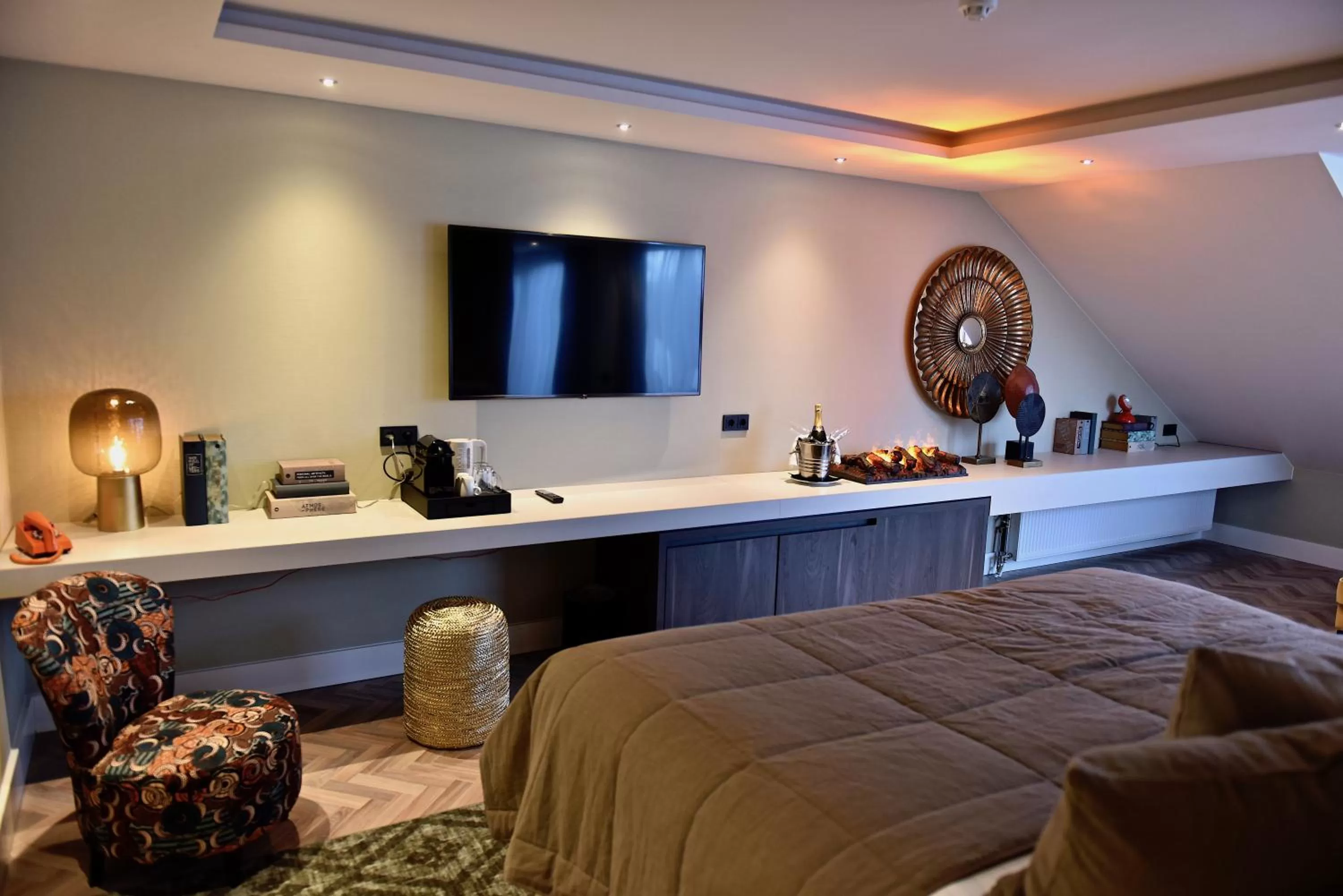 TV and multimedia in Van der Valk Hotel Emmeloord