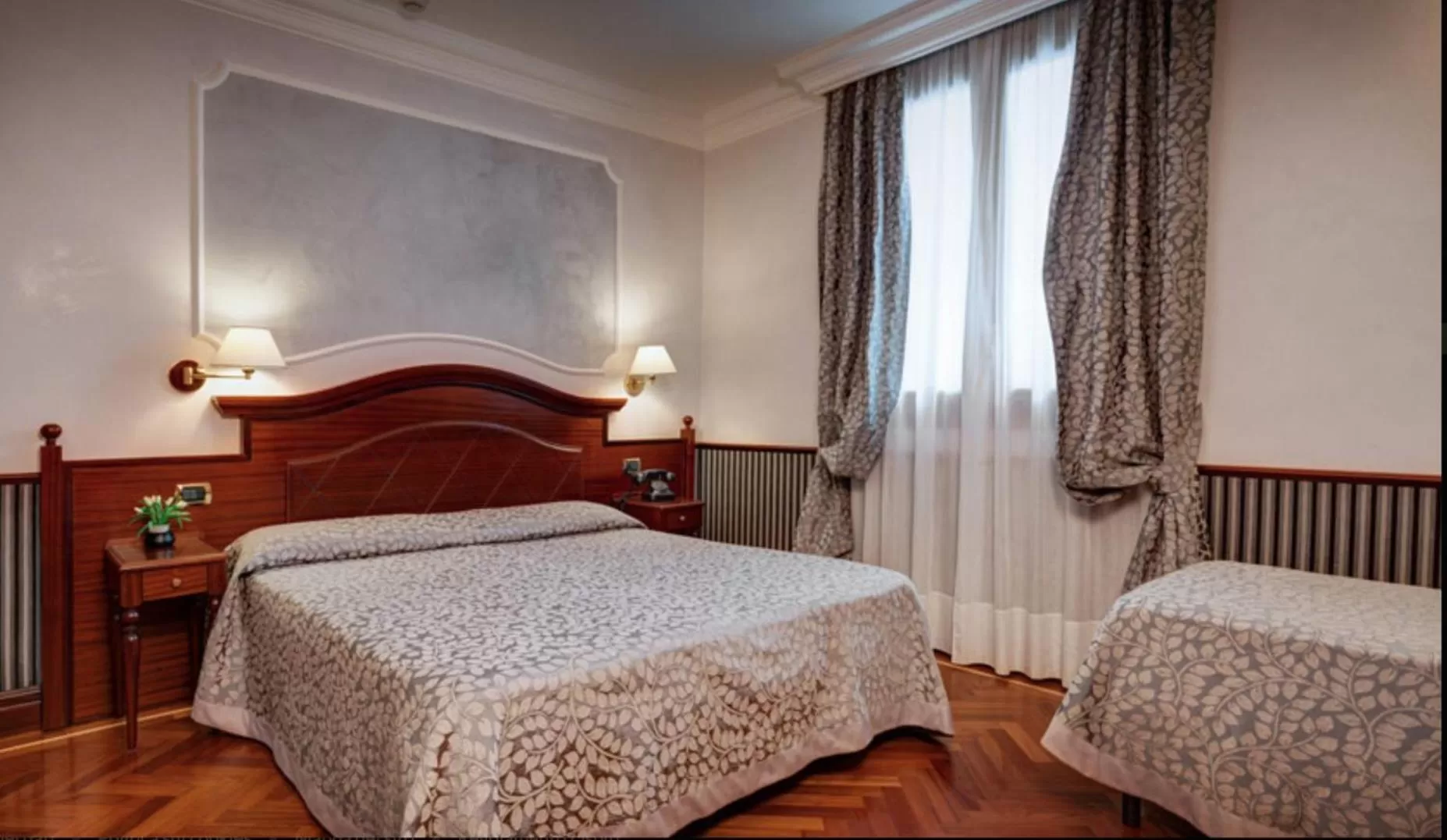 Photo of the whole room, Bed in Hotel Best Roma