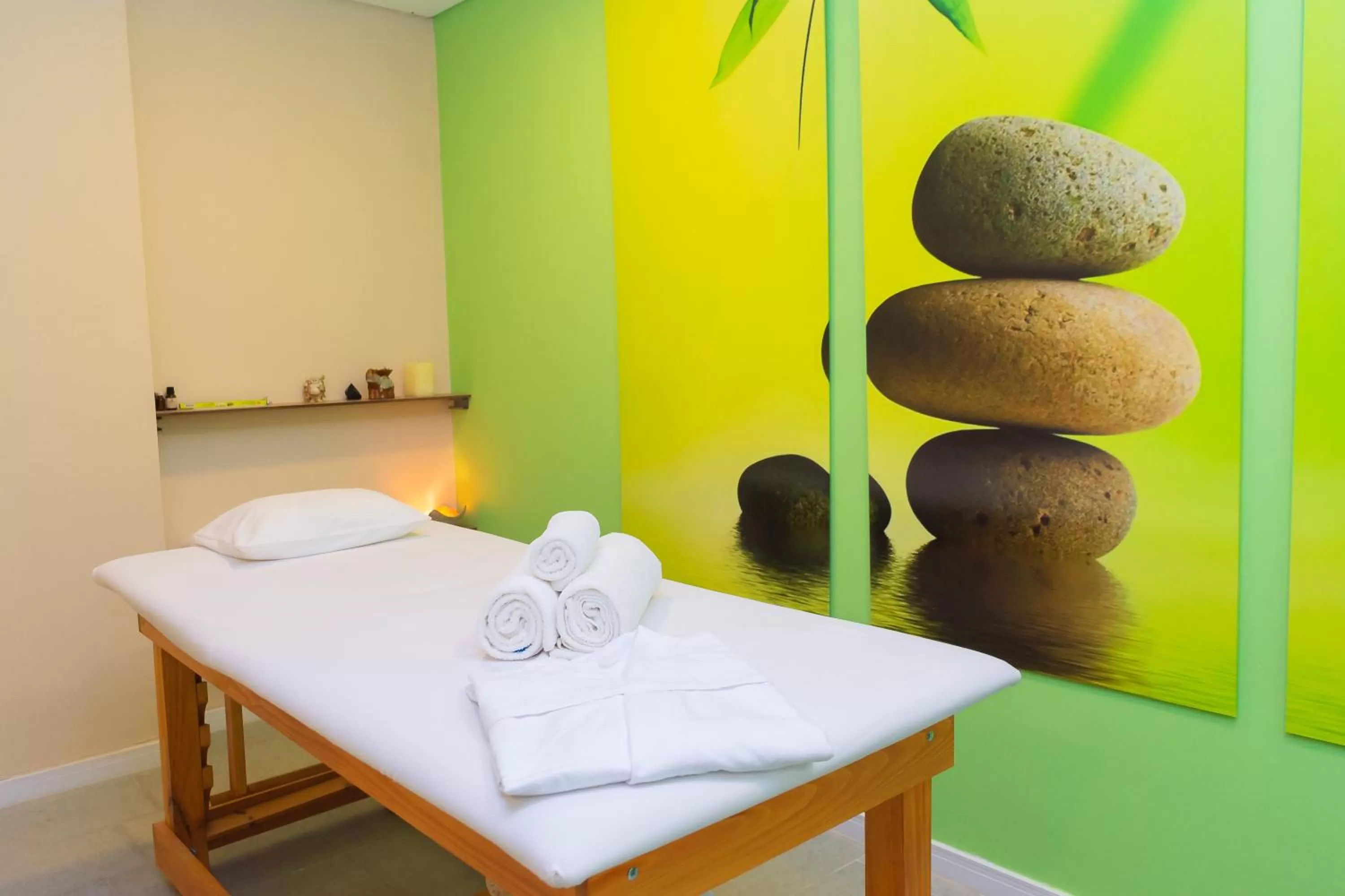 Massage in Hotel Piren