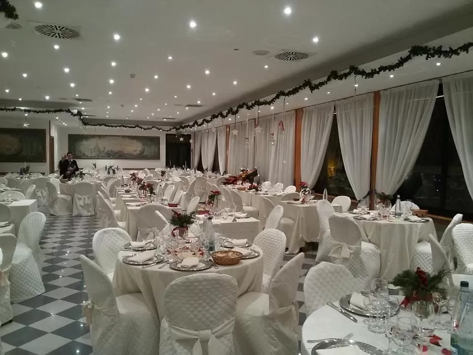 Banquet/Function facilities in Platani Hotel