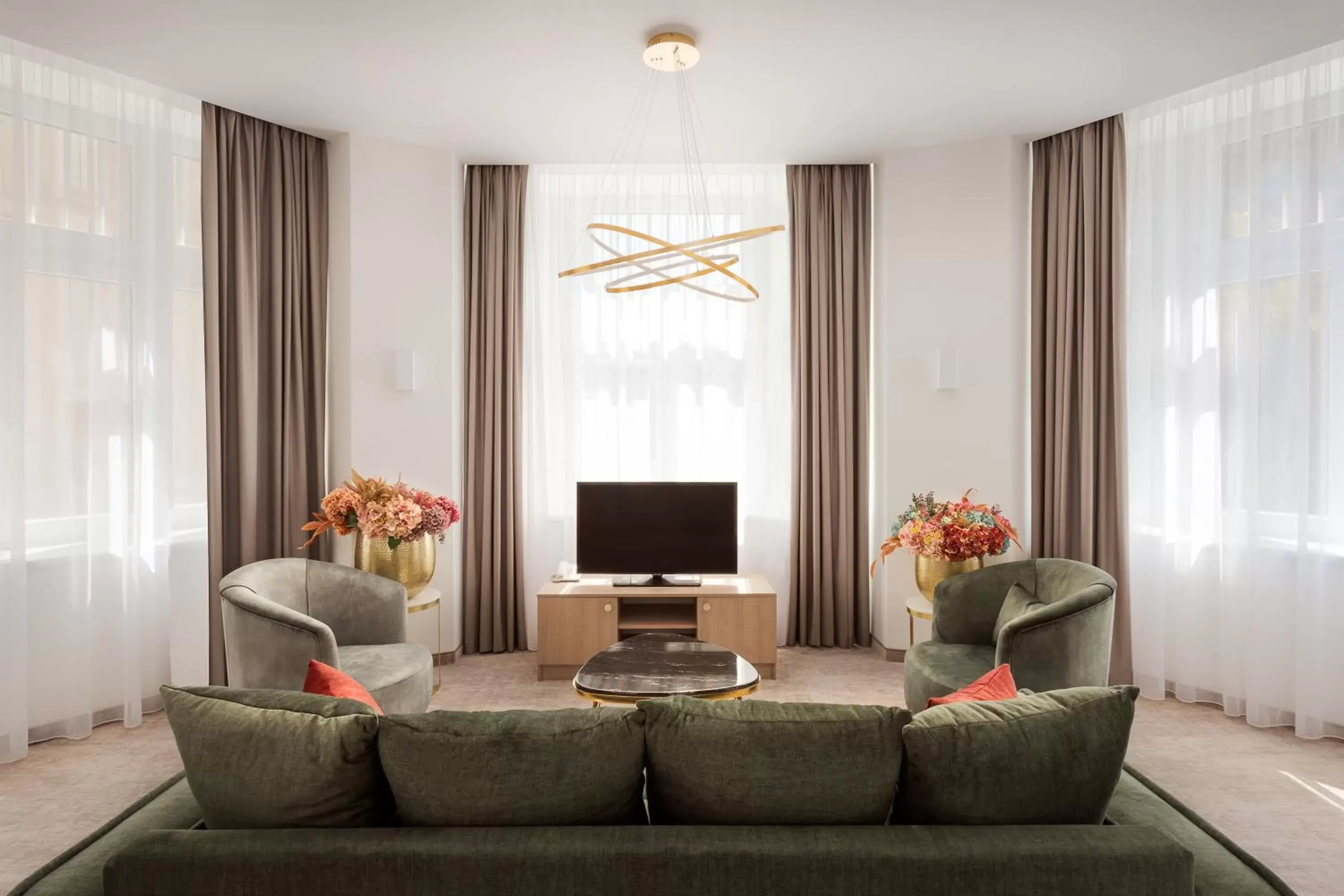 Executive Suite in Mera Hotel Executive Suite in Mera Hotel