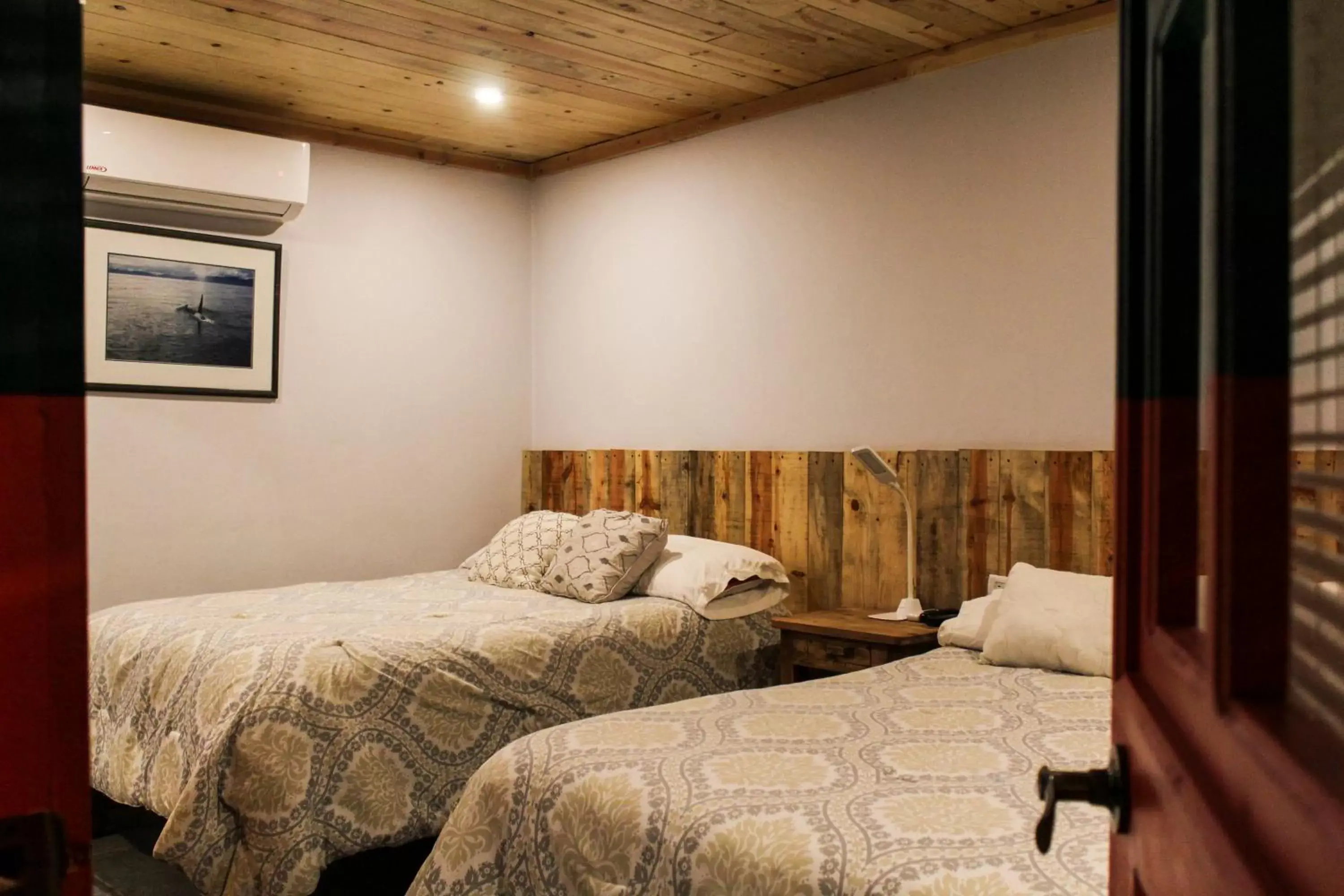 Standard Double Room with Two Double Beds in Hotel La Estacion Standard Double Room with Two Double Beds in Hotel La Estacion