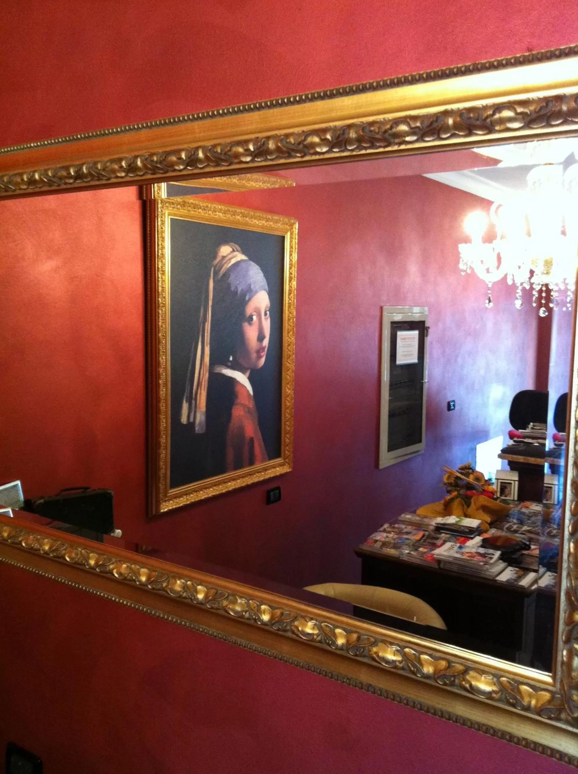 Lobby or reception in Le Lanterne