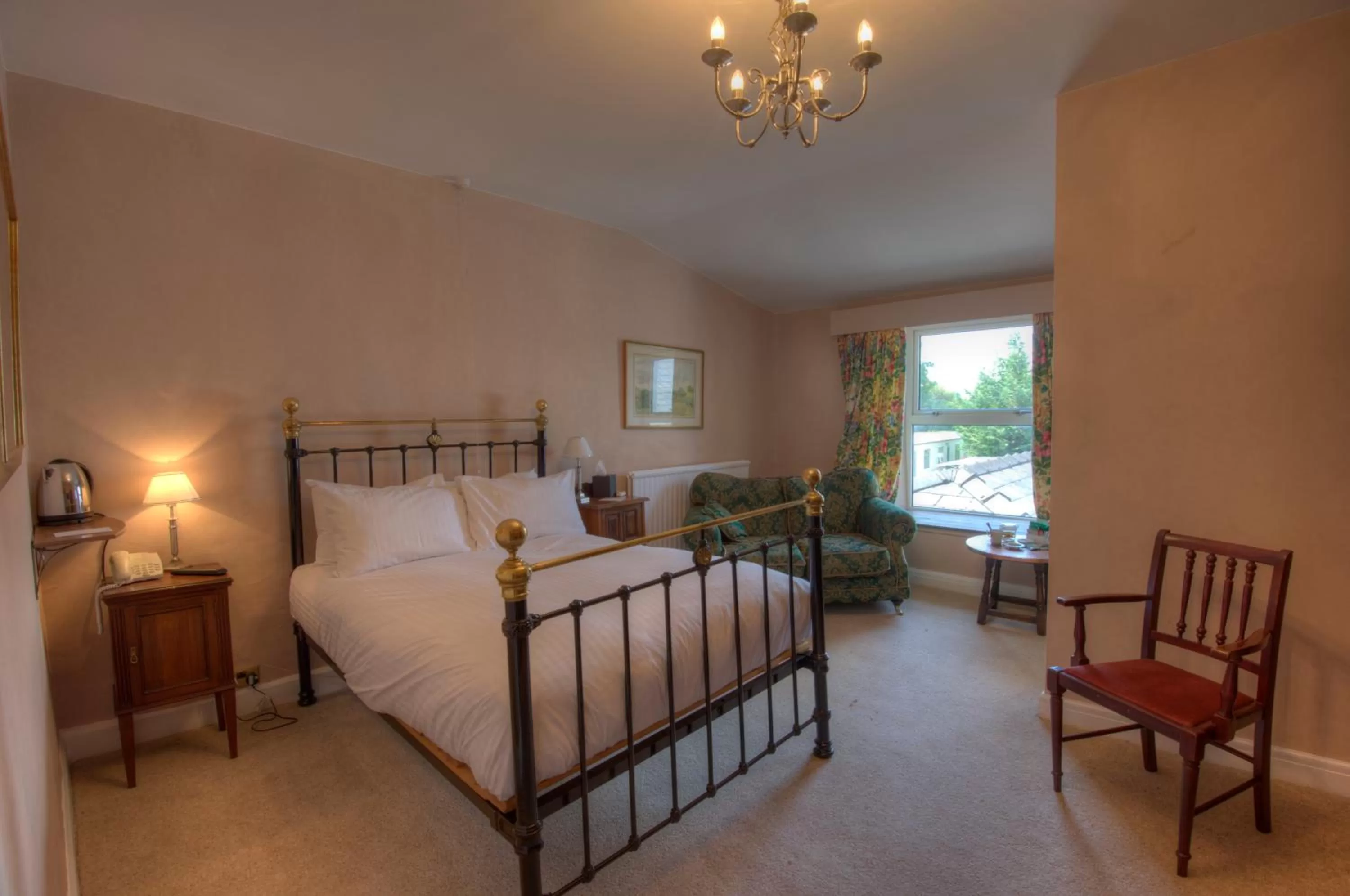 Bed in The Castle Hotel