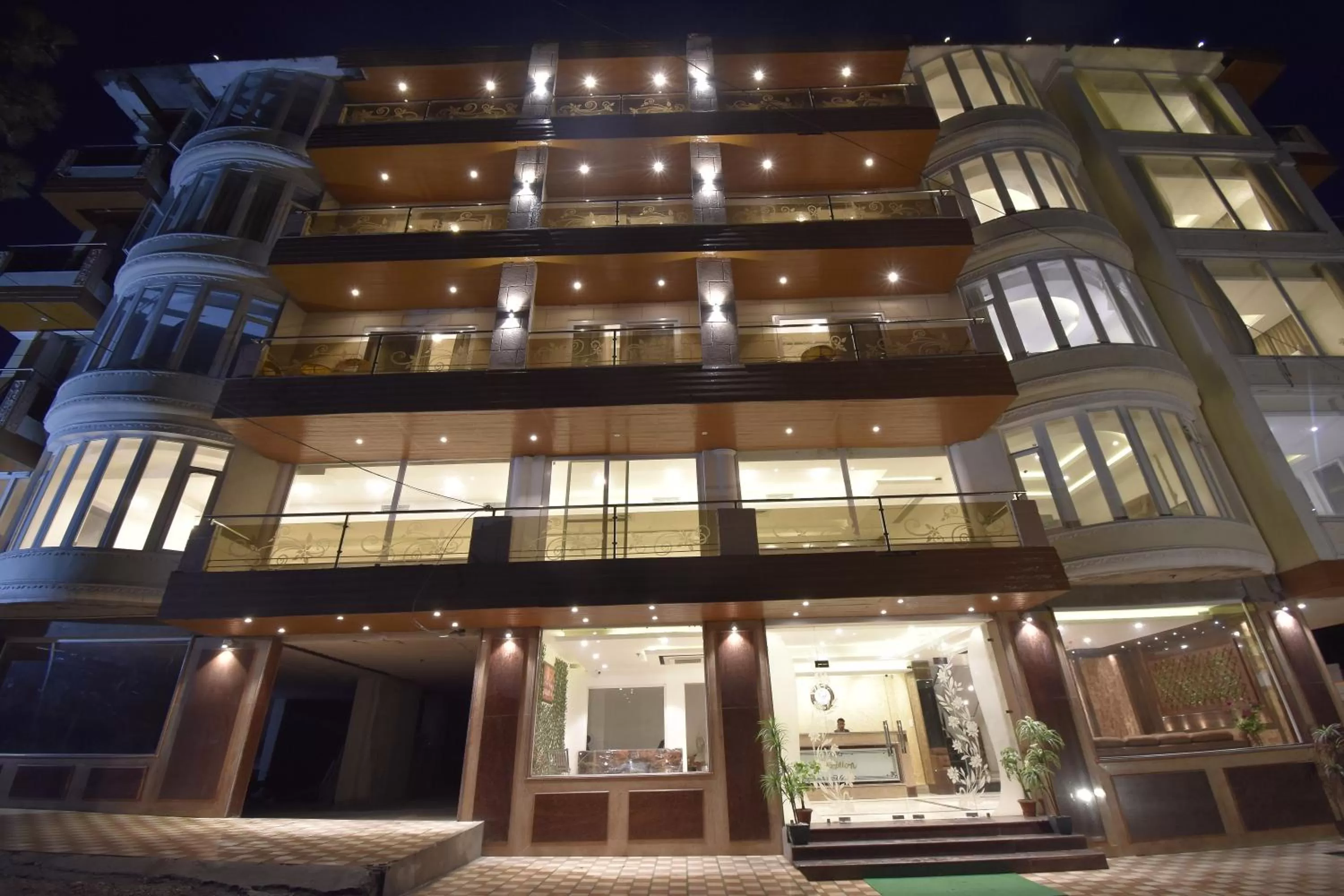 Property Building in The Royal Castle AC Centralized