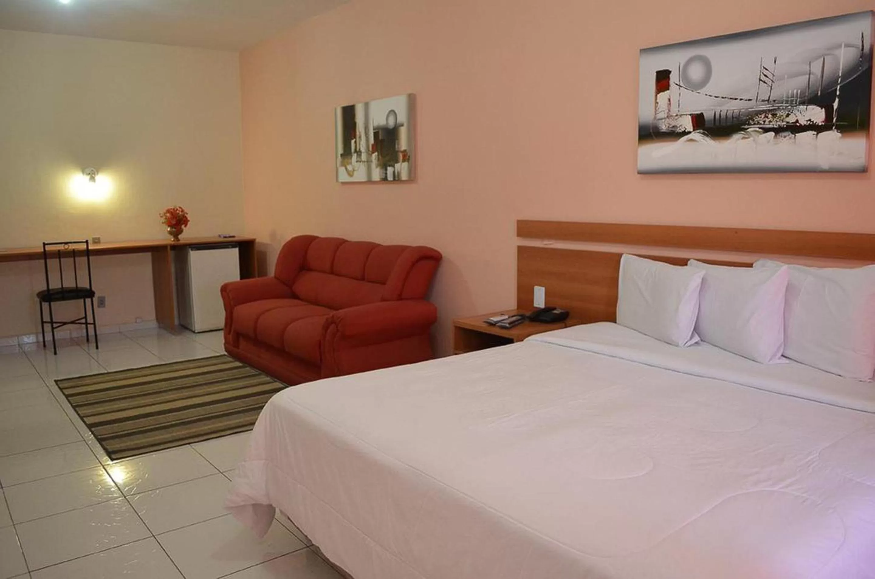 Photo of the whole room, Bed in Calabreza Hotel e Restaurante - By UP Hotel