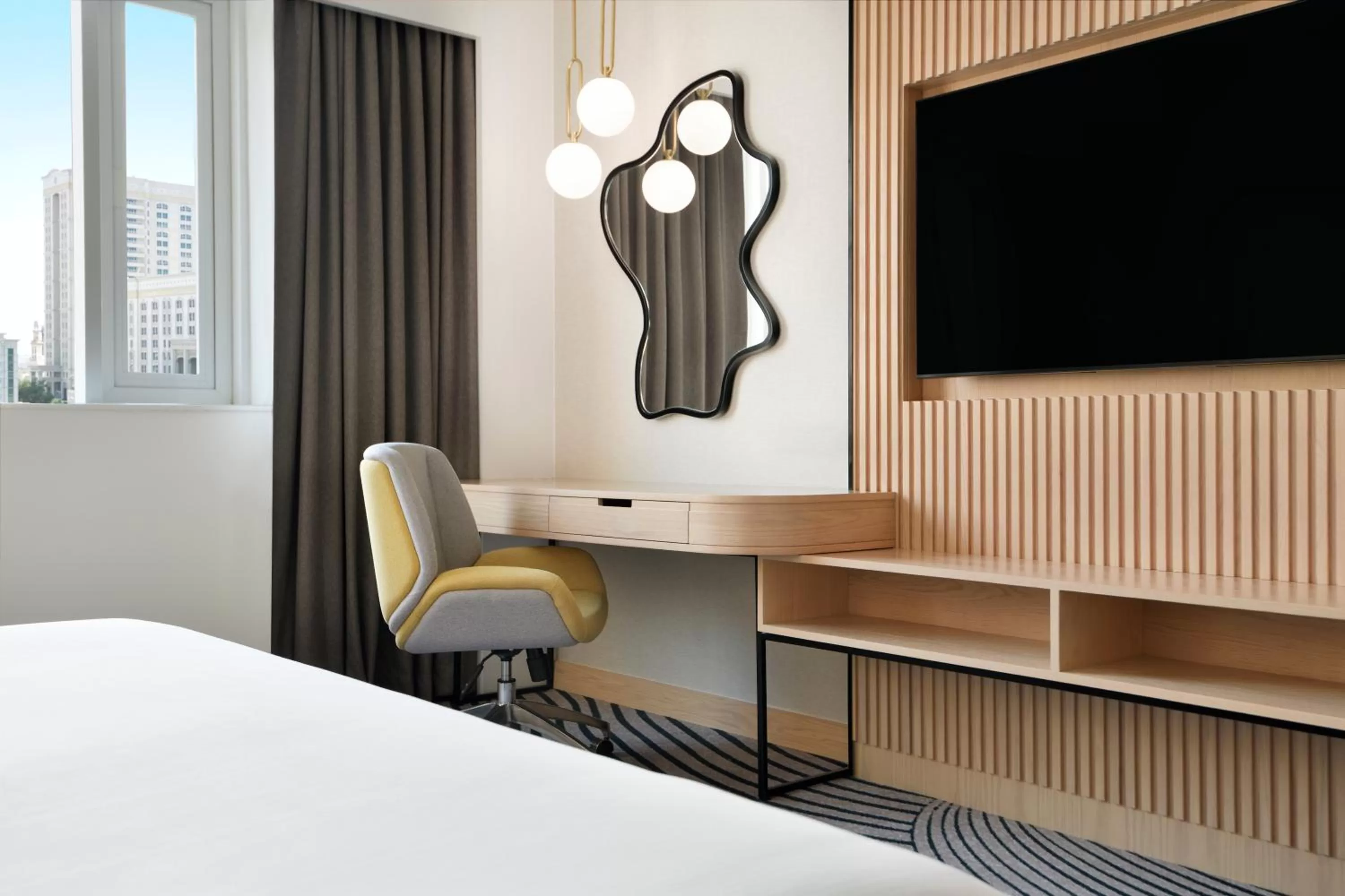 Property building, Bed in Crowne Plaza - Dubai Jumeirah by IHG