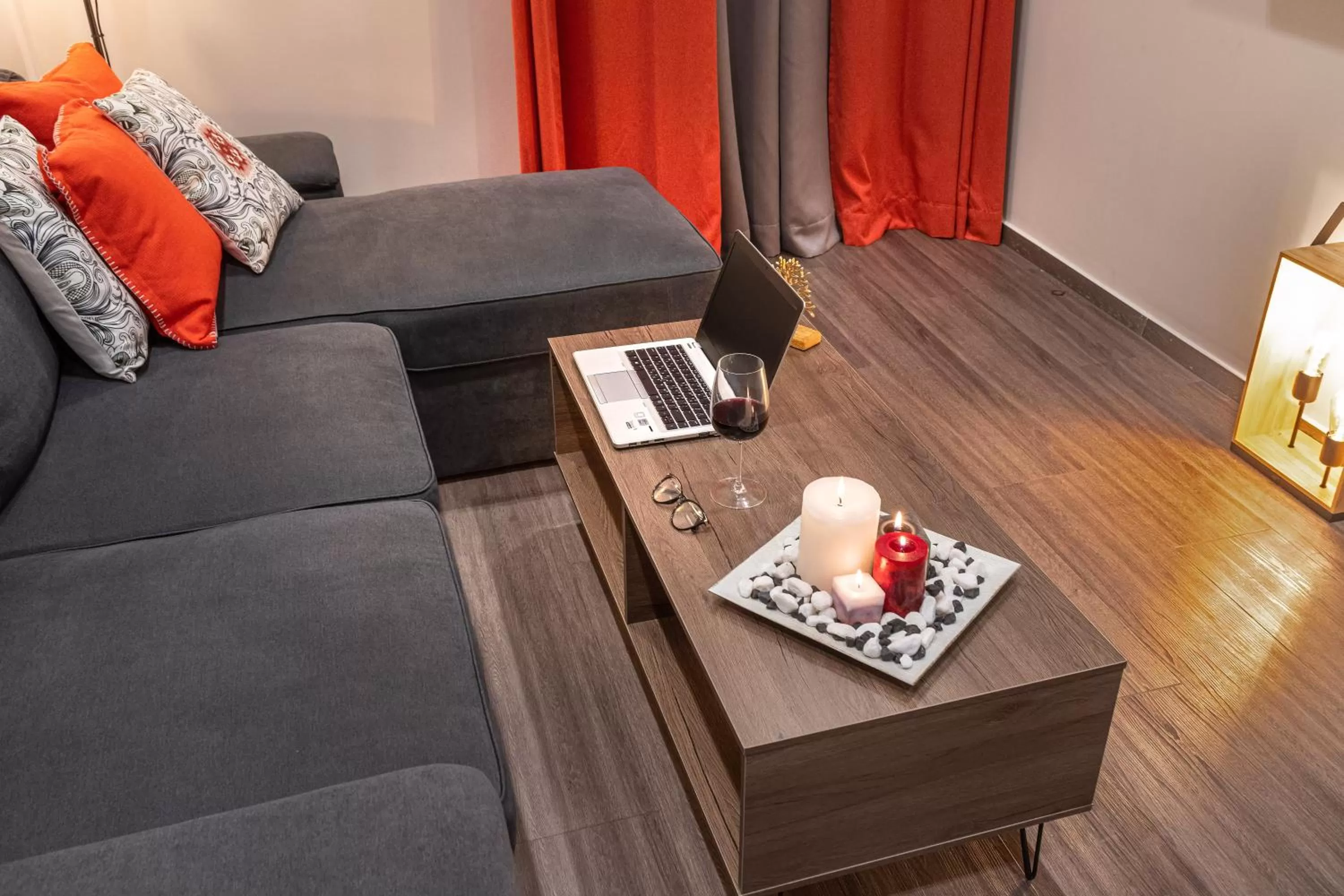 Living room in Exarchia House Project