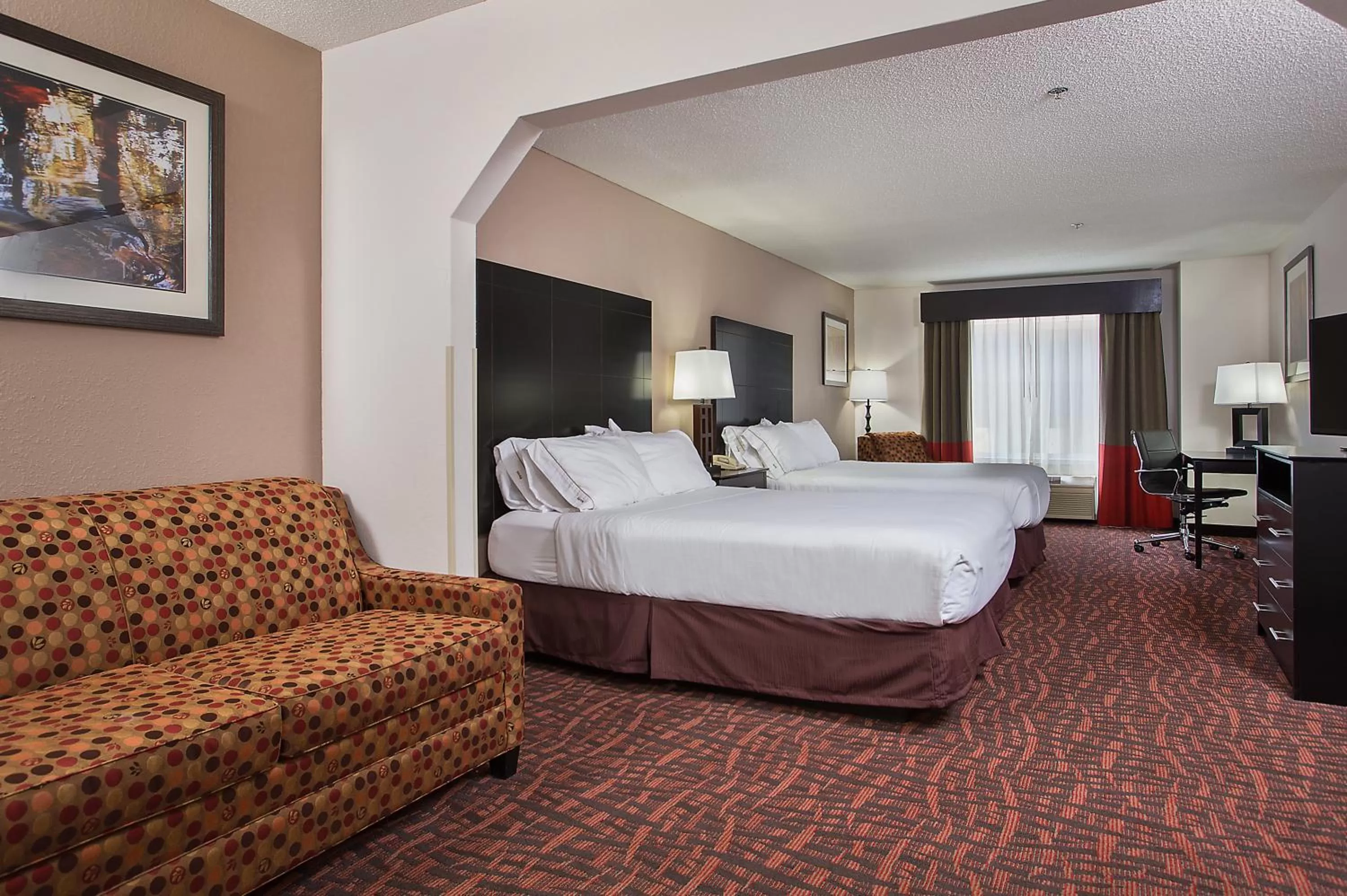 Photo of the whole room, Bed in Holiday Inn Express & Suites Murphy by IHG