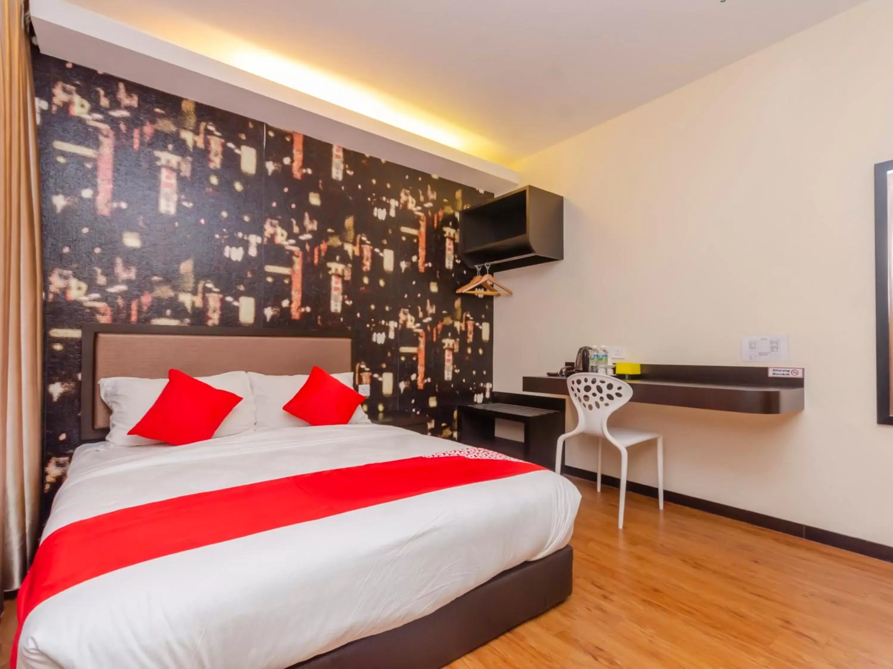 Deluxe Queen Room in OYO 1214 Oro Hotel Deluxe Queen Room in OYO 1214 Oro Hotel