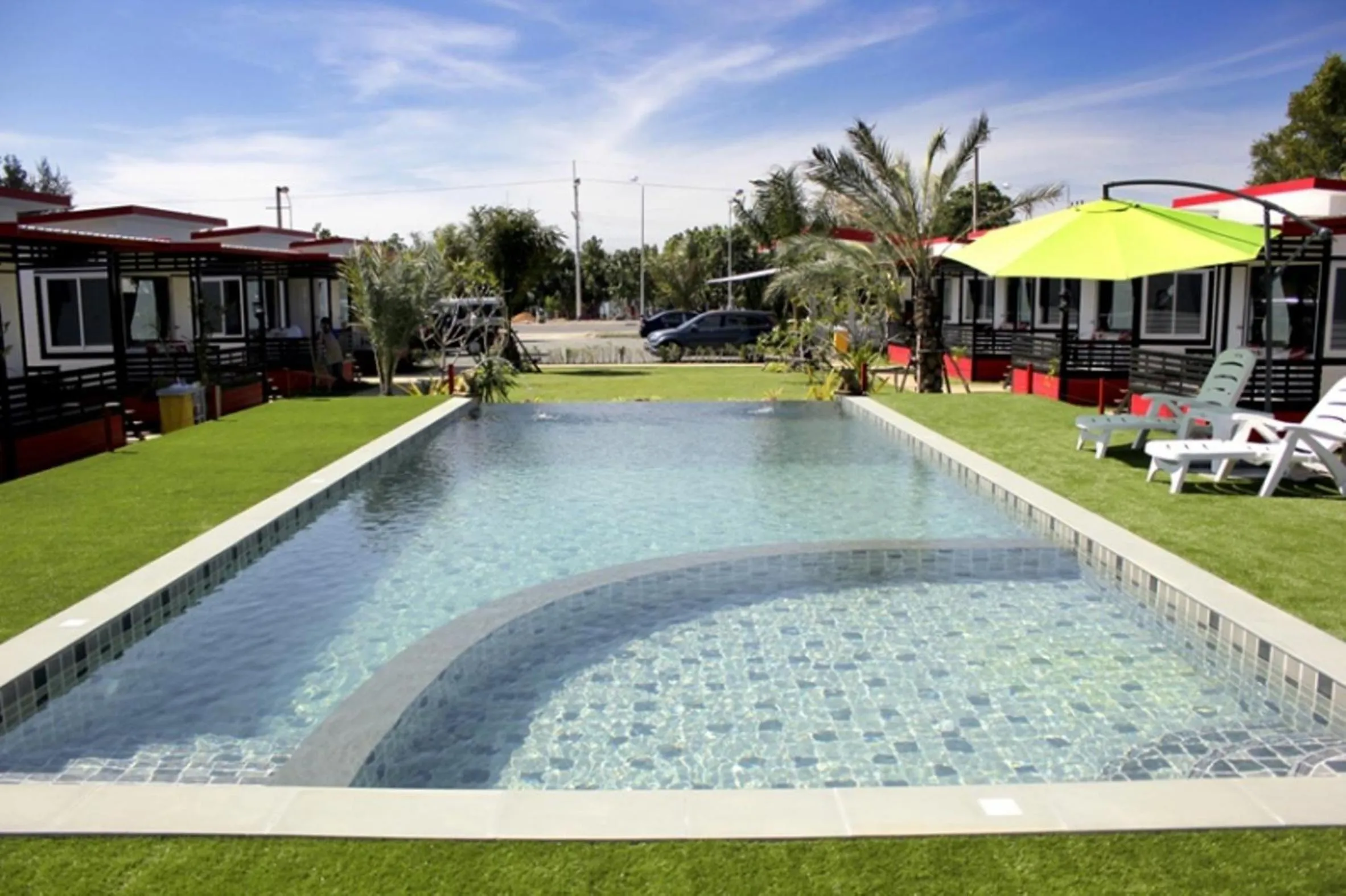 Swimming pool in Cape Go Resort