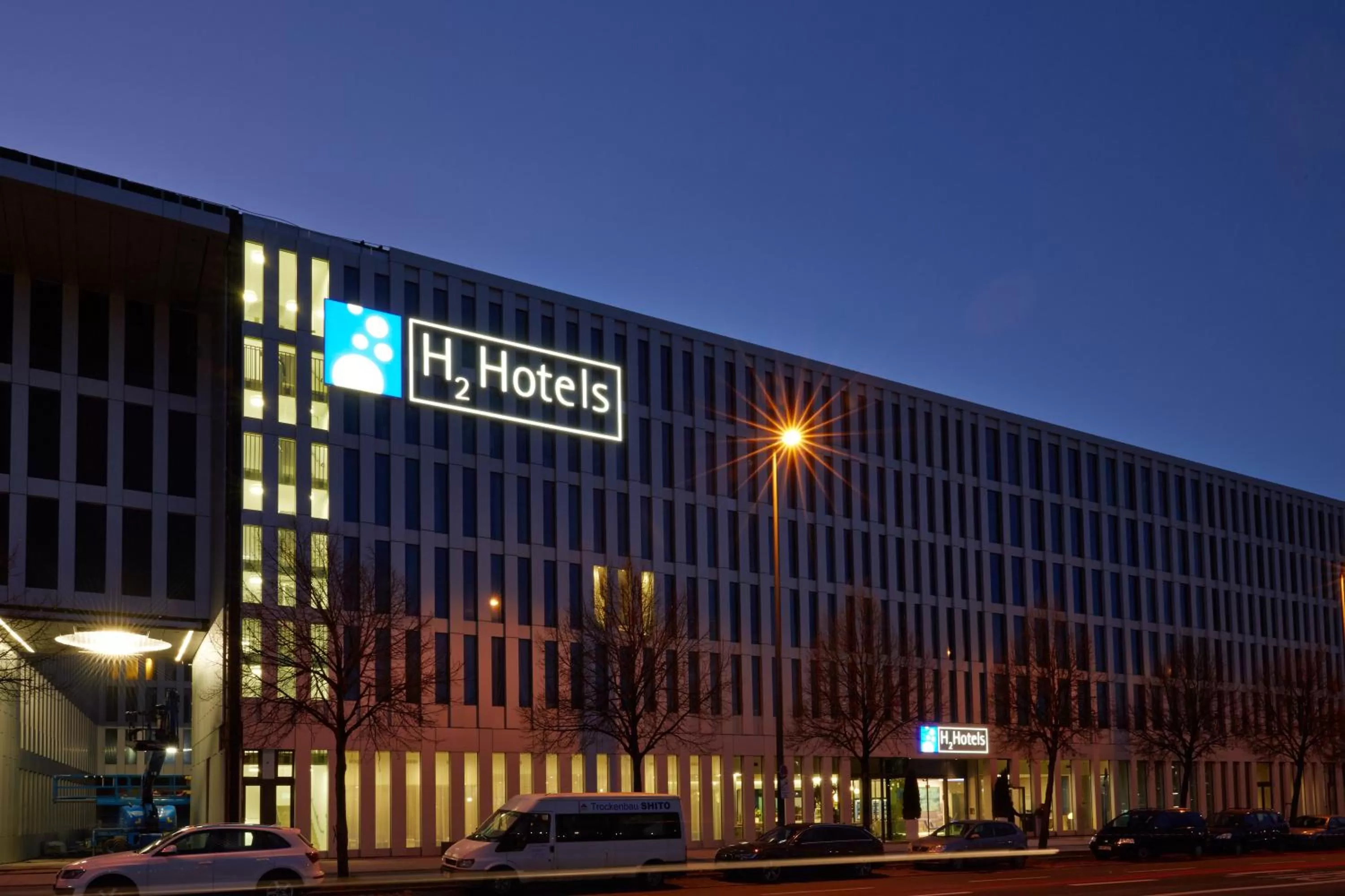 Facade/entrance in H2 Hotel München Messe