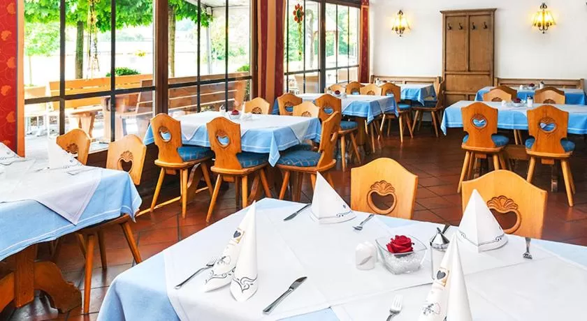 Restaurant/places to eat in Landhotel Mappacher Hof
