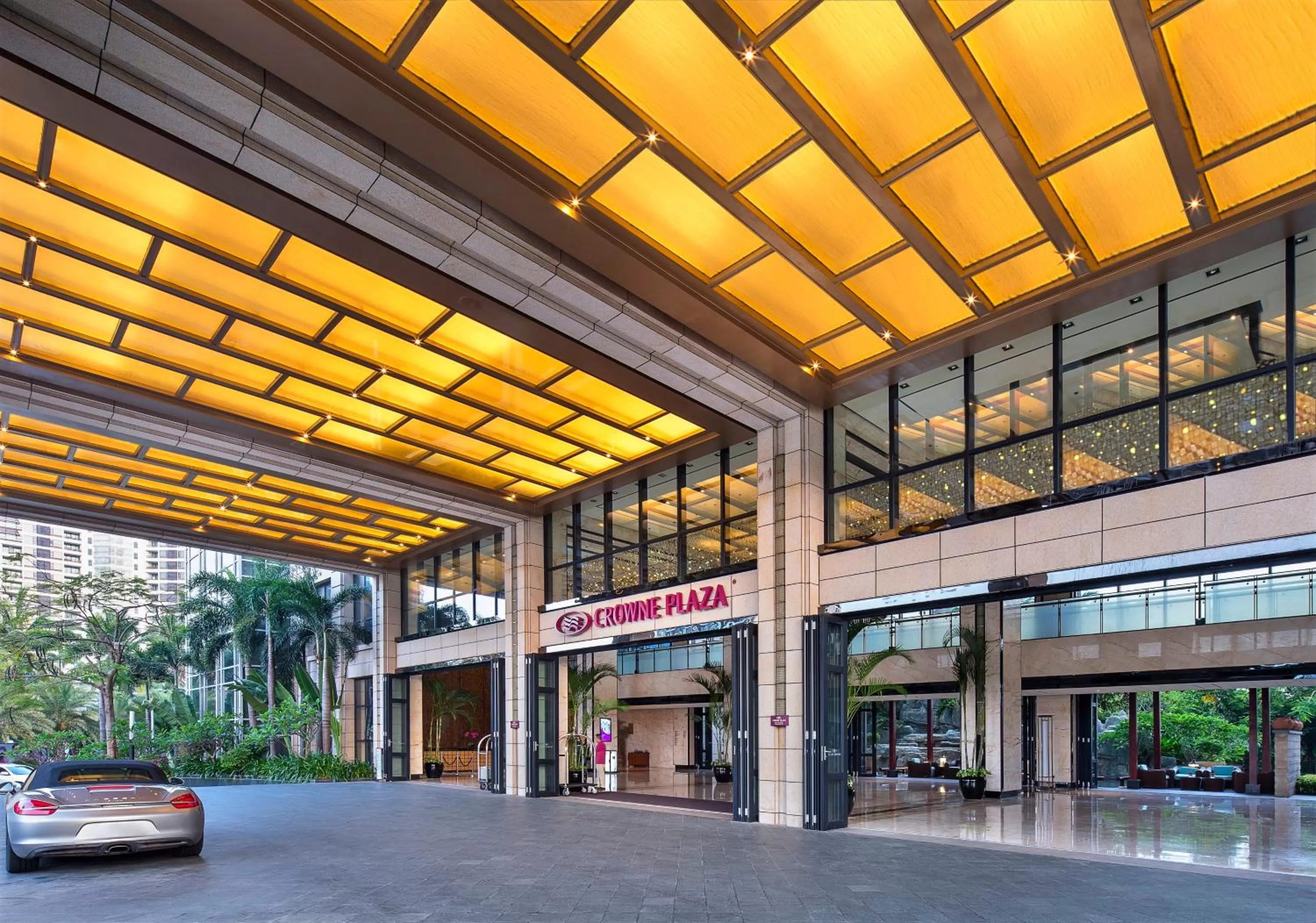 Property building in Crowne Plaza Sanya City Center by IHG