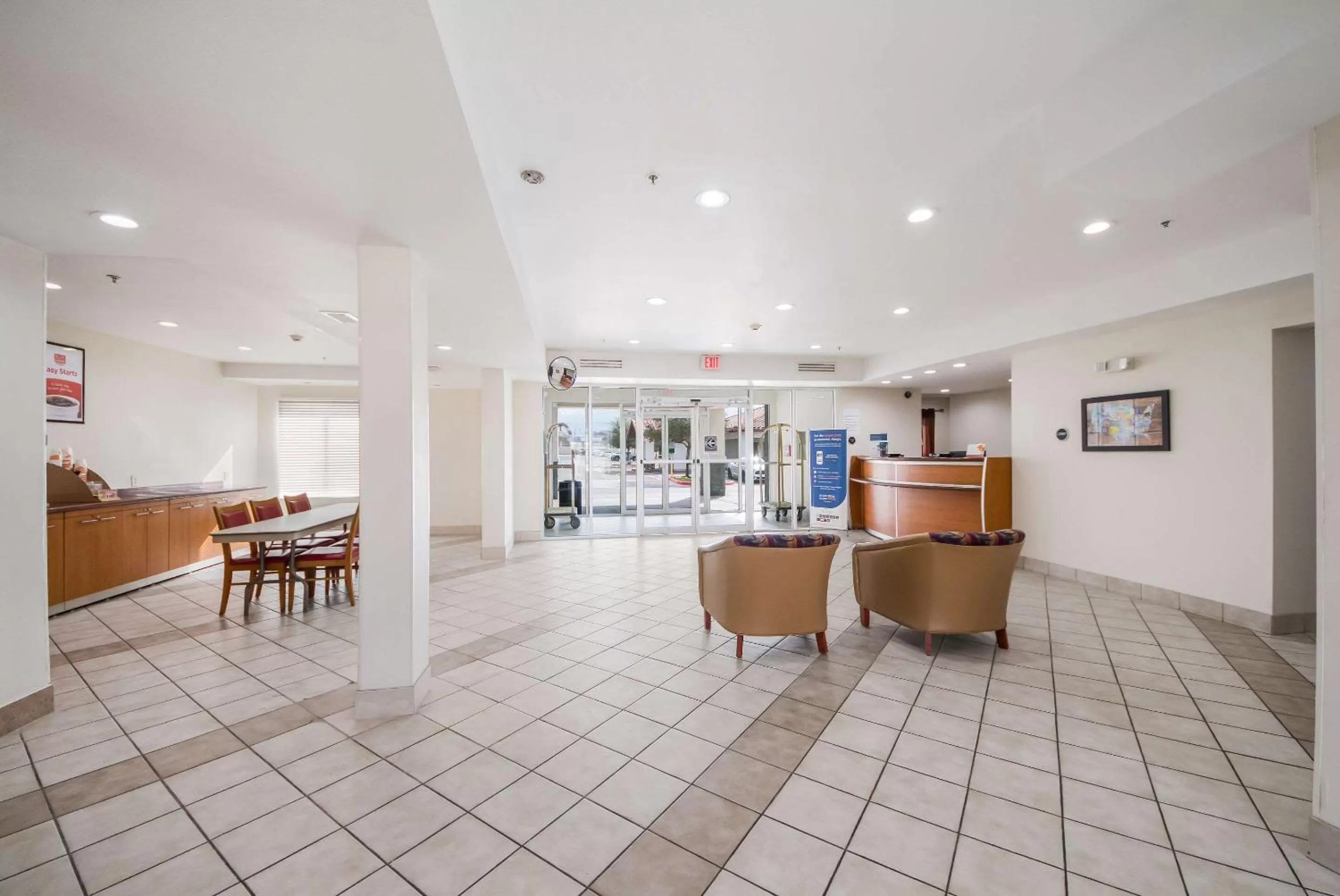 Lobby or reception in Econo Lodge Laredo - Nuevo Laredo