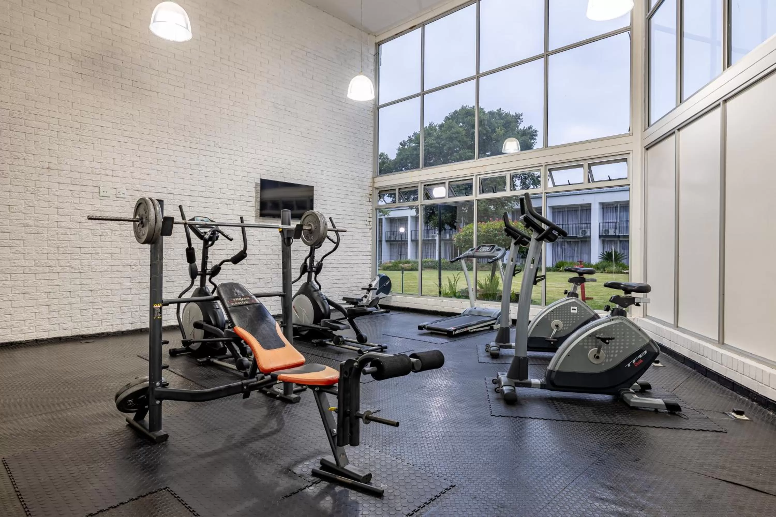 Fitness centre/facilities in African Sky Newcastle Inn