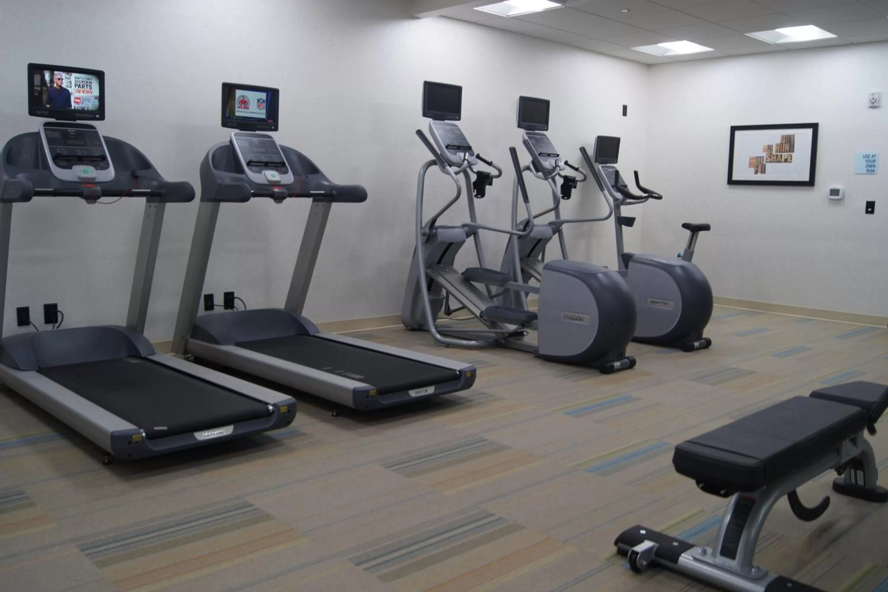 Fitness centre/facilities in Holiday Inn Express & Suites Austin - Round Rock Area by IHG