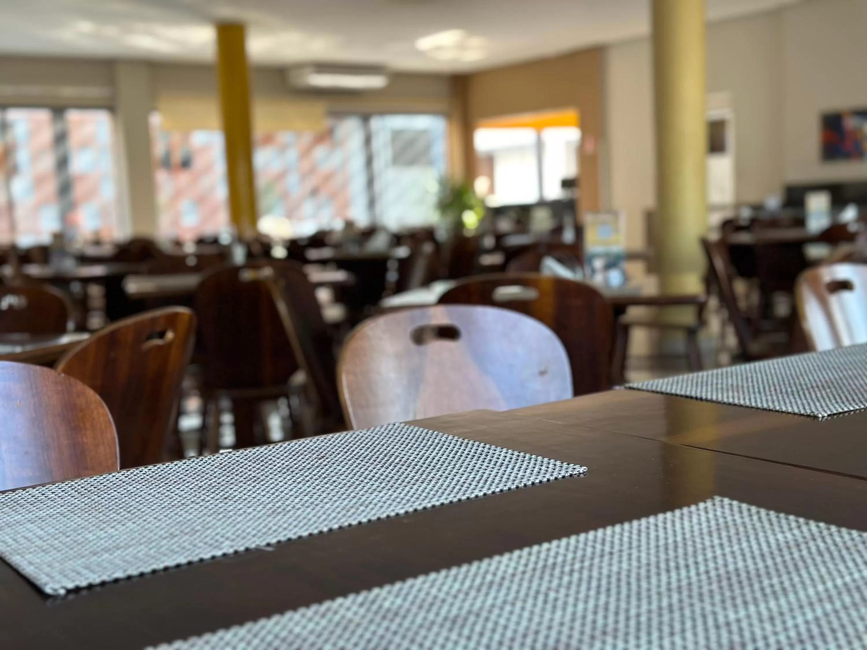 Restaurant/places to eat in Atrium Confort Hotels