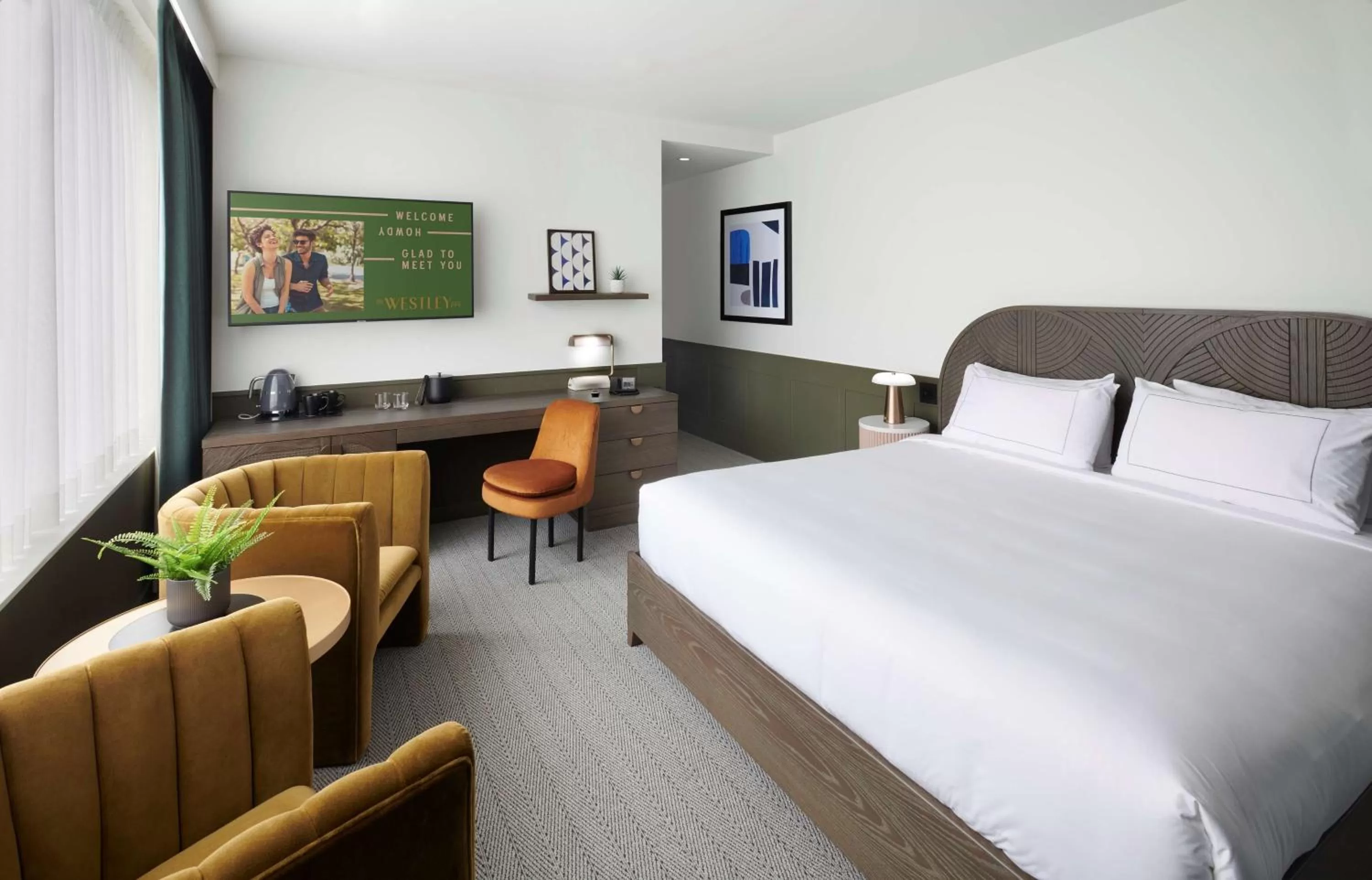 Bedroom, Bed in The Westley Calgary Downtown, Tapestry Collection By Hilton