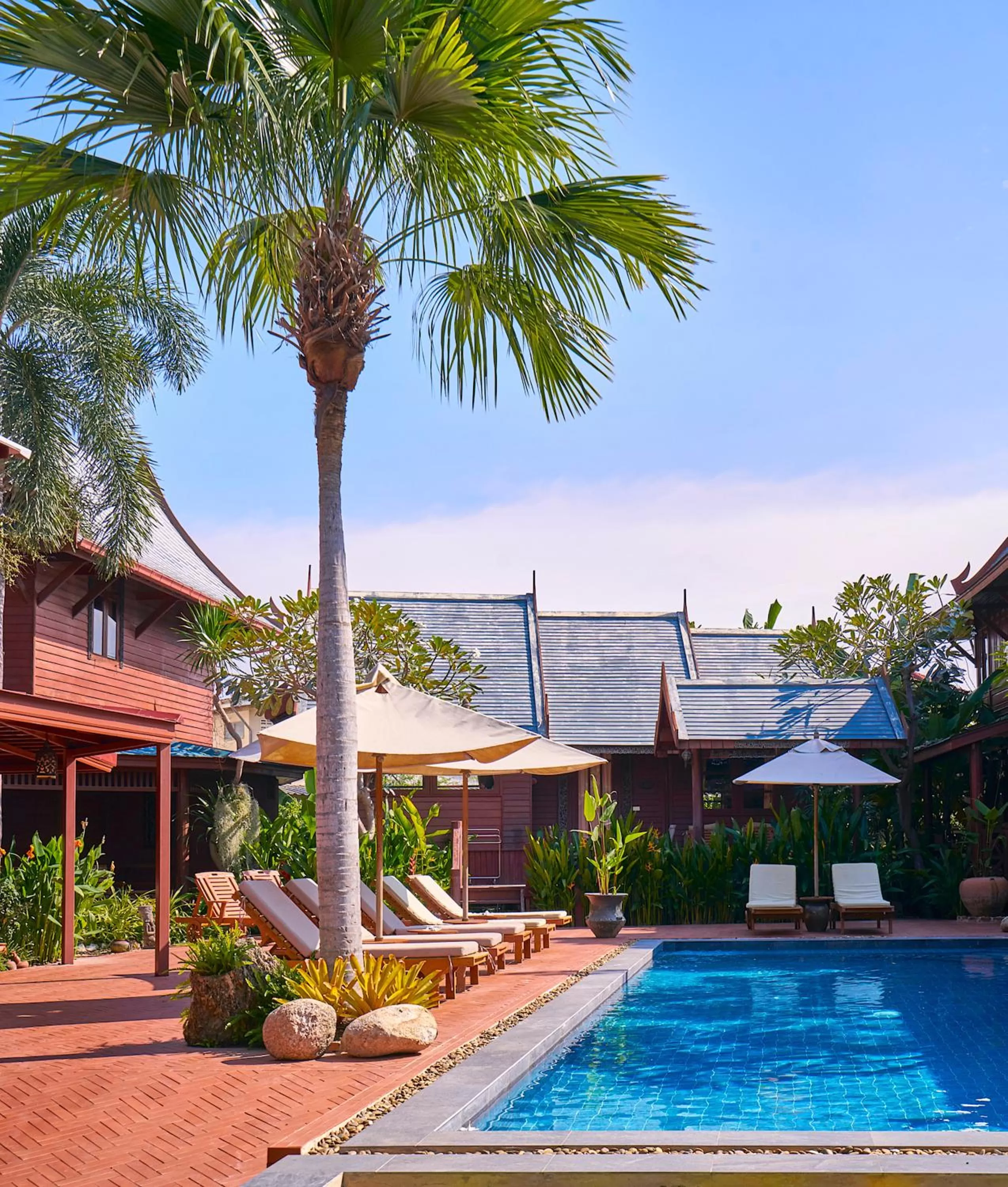 Pool view in Ruenkanok Thaihouse Resort