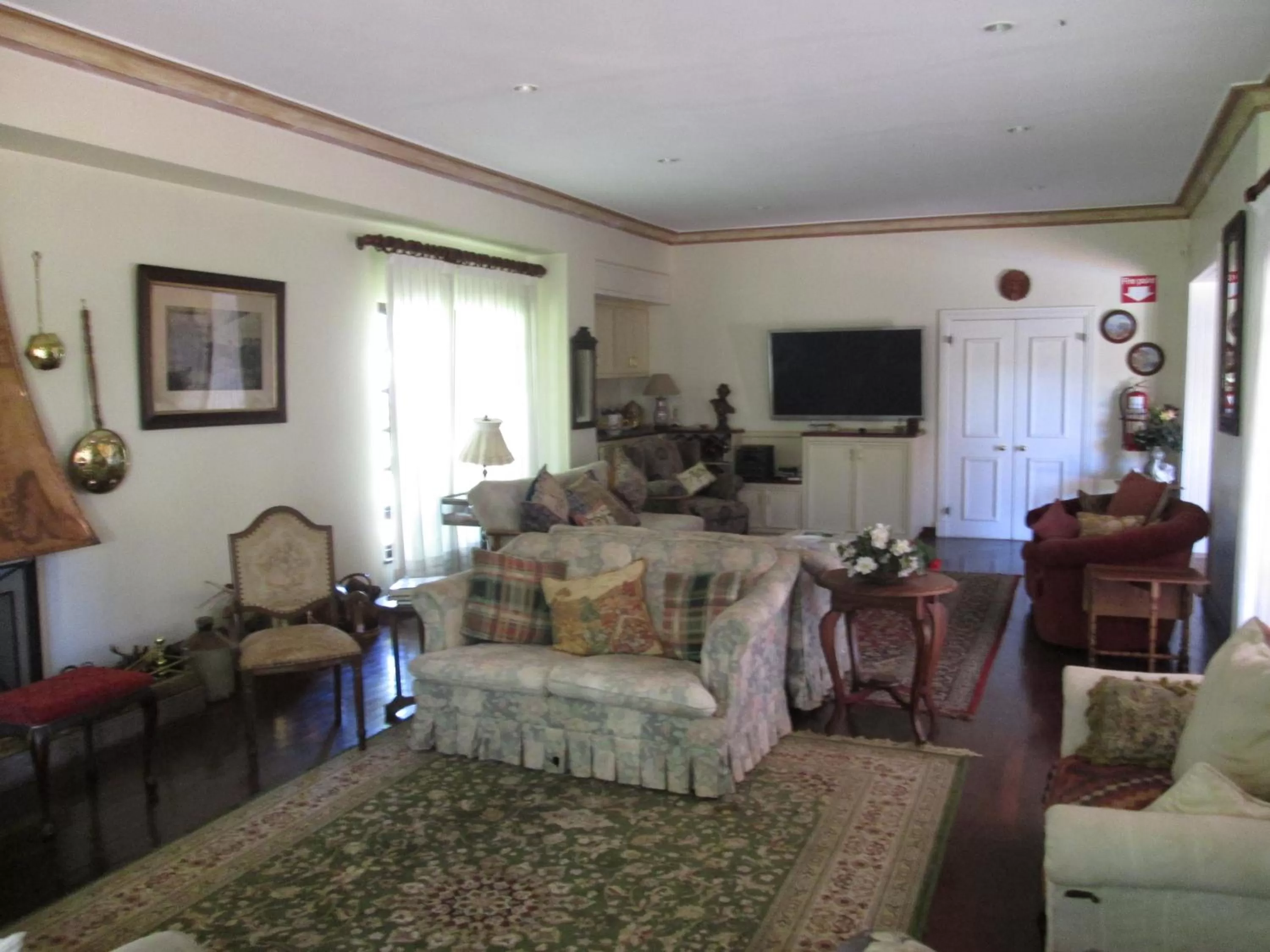 Communal lounge/ TV room, Seating Area in 12 FLEETWOOD