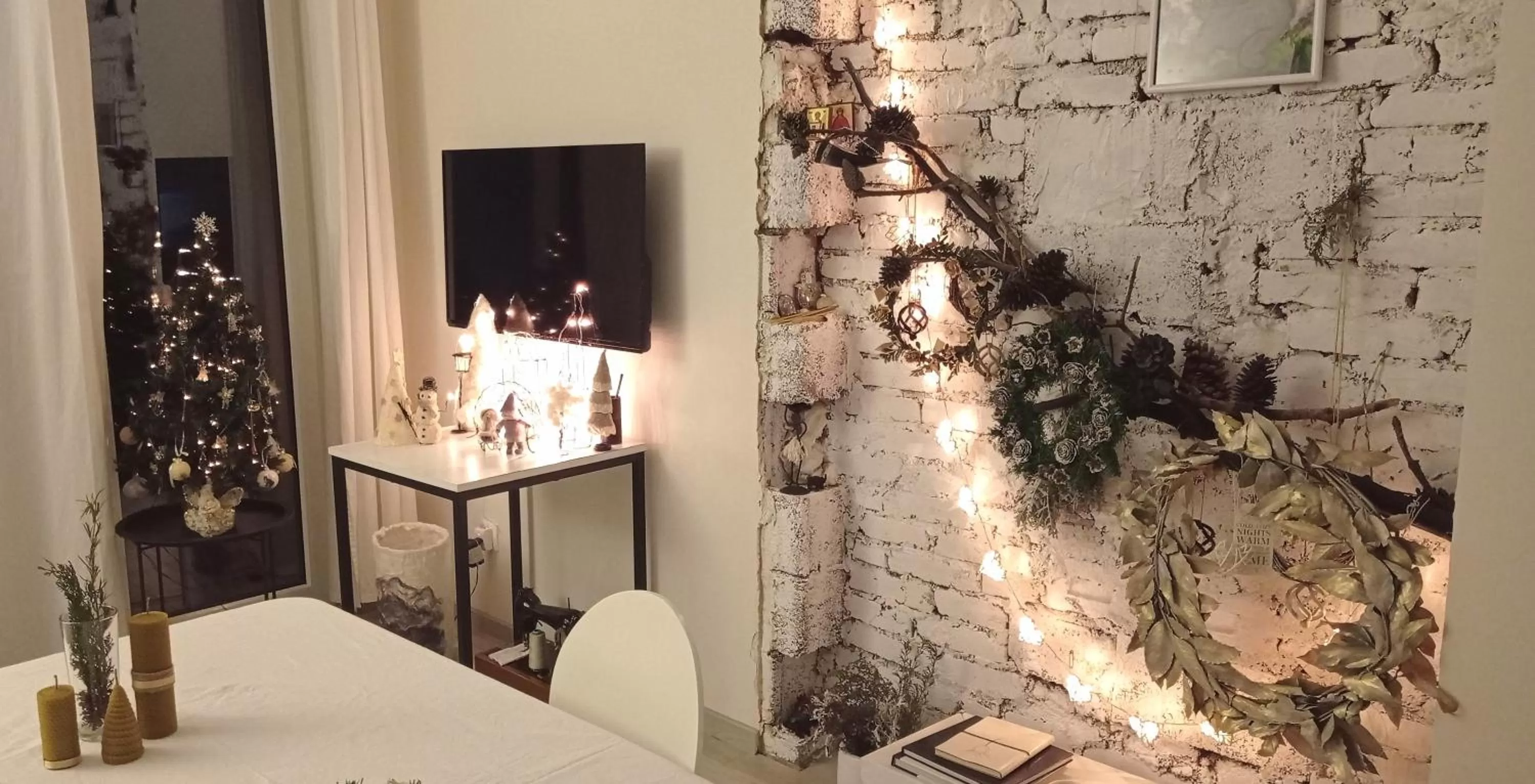 Communal lounge/ TV room, TV/Entertainment Center in Veronika Home Tbilisi