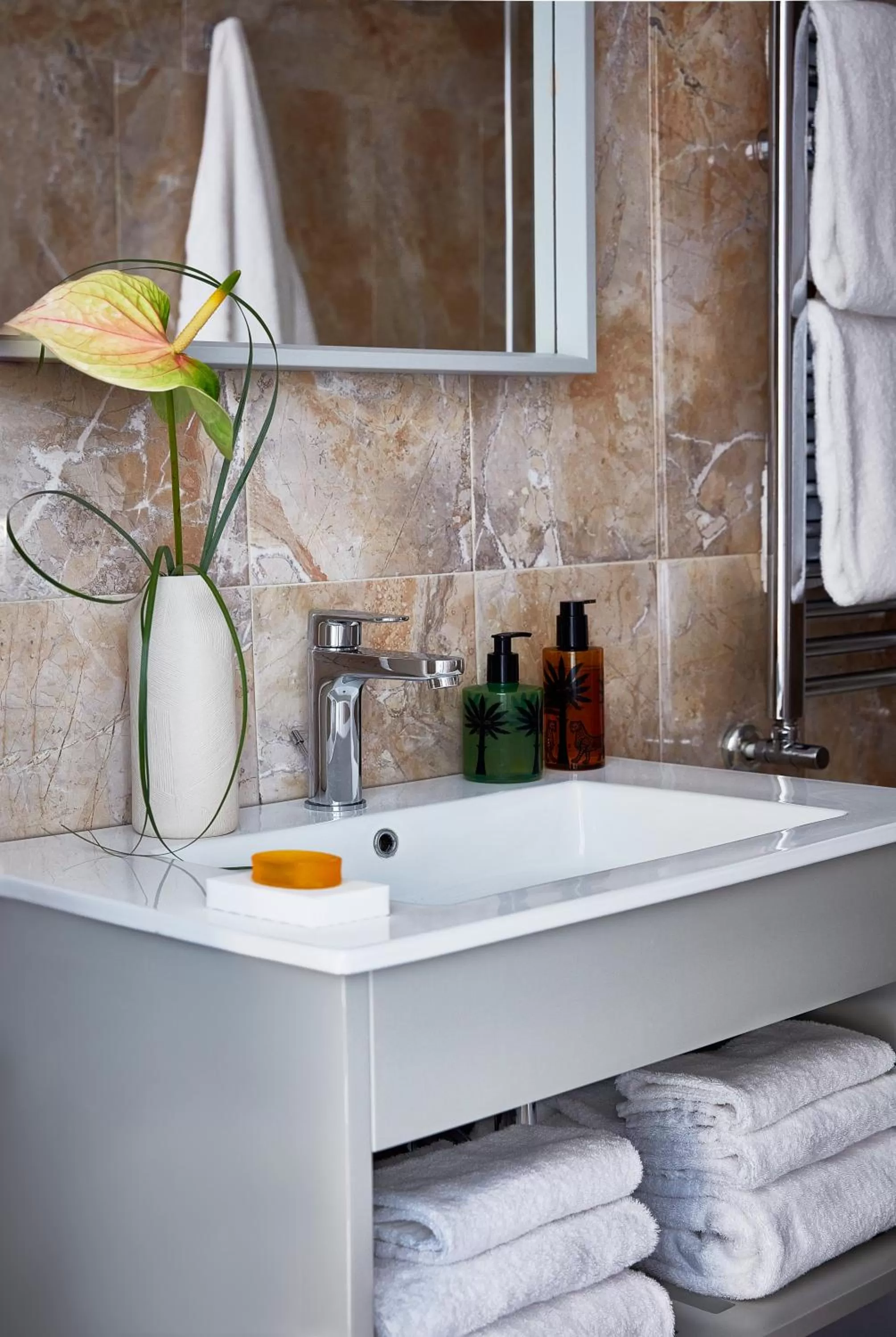 Toilet in HOTEL VITE - By Naman Hotellerie