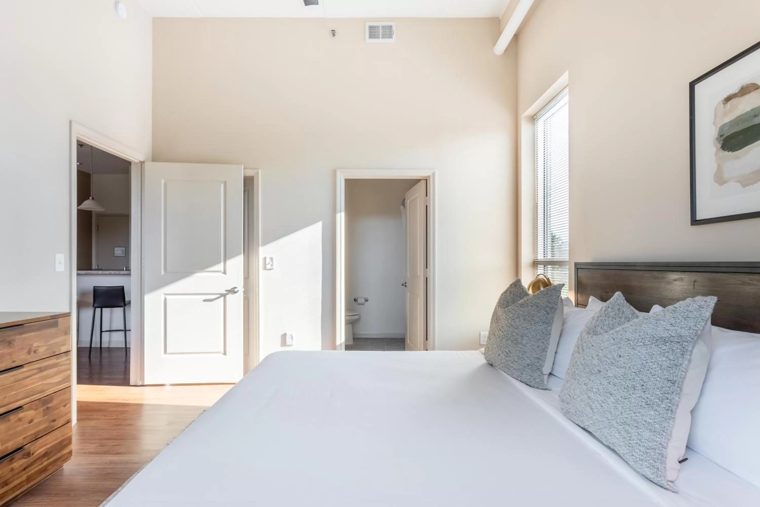 Bedroom in Mint House Greenville - Downtown