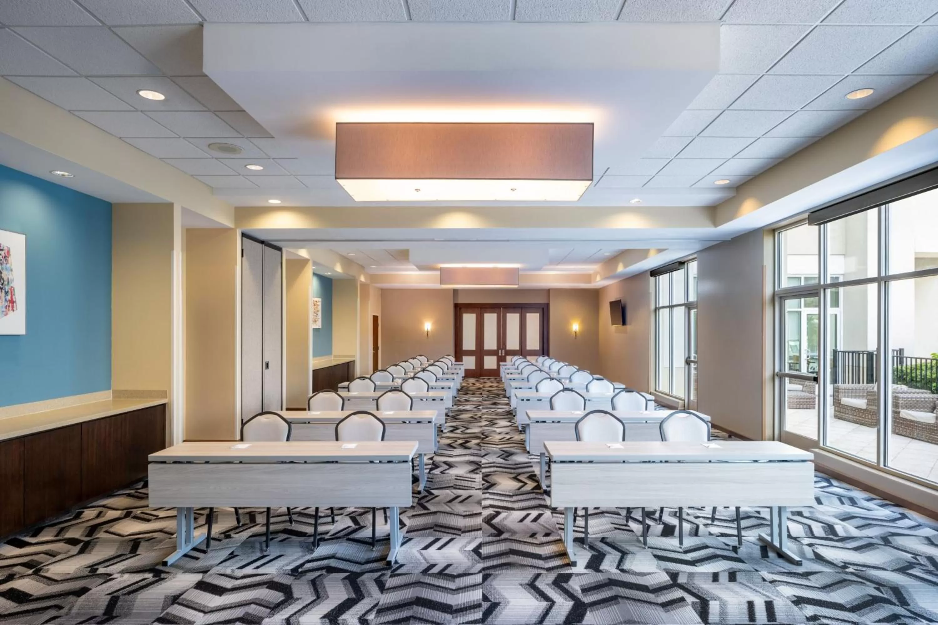 Meeting/conference room in TownePlace Suites Orlando at FLAMINGO CROSSINGS Town Center, Western Entrance