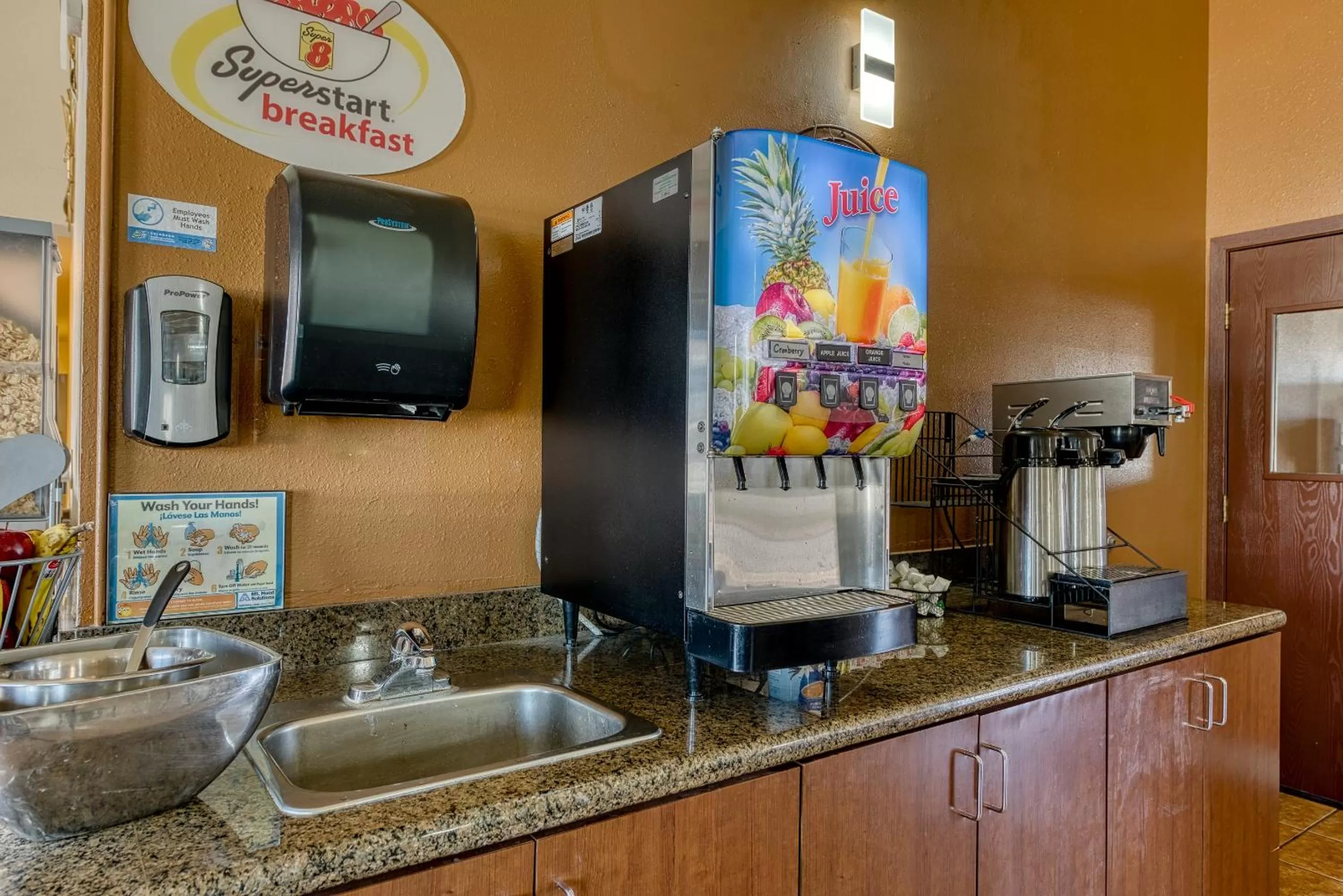 Breakfast in Super 8 by Wyndham Alamosa