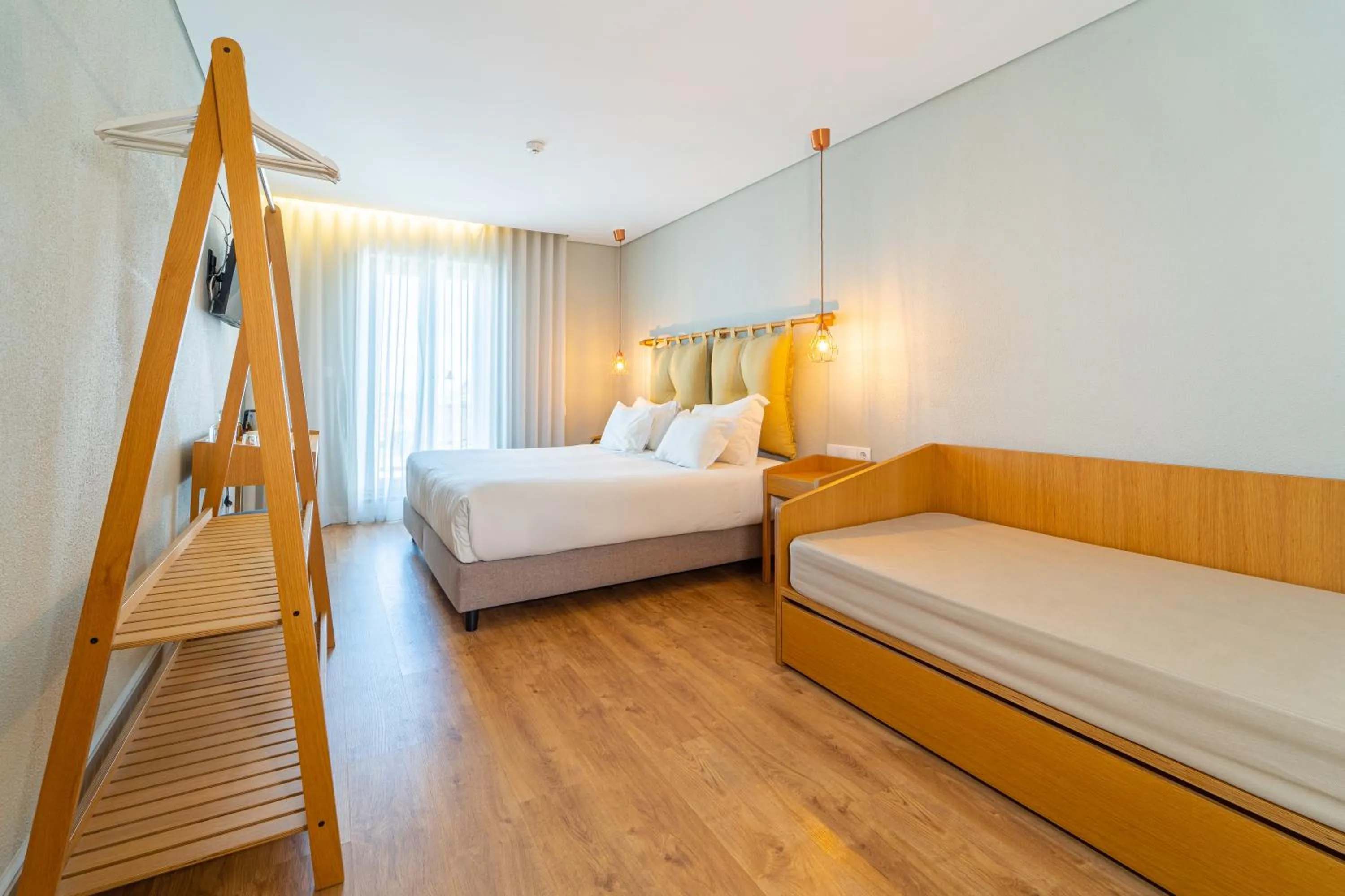 Bed in The Rex Hotel Porto