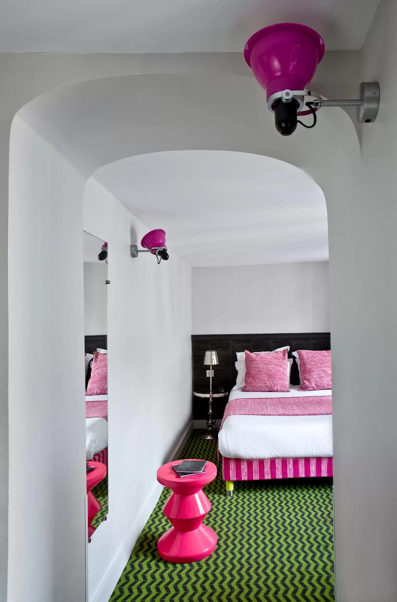 Decorative detail, Bed in Hotel Antin Trinité