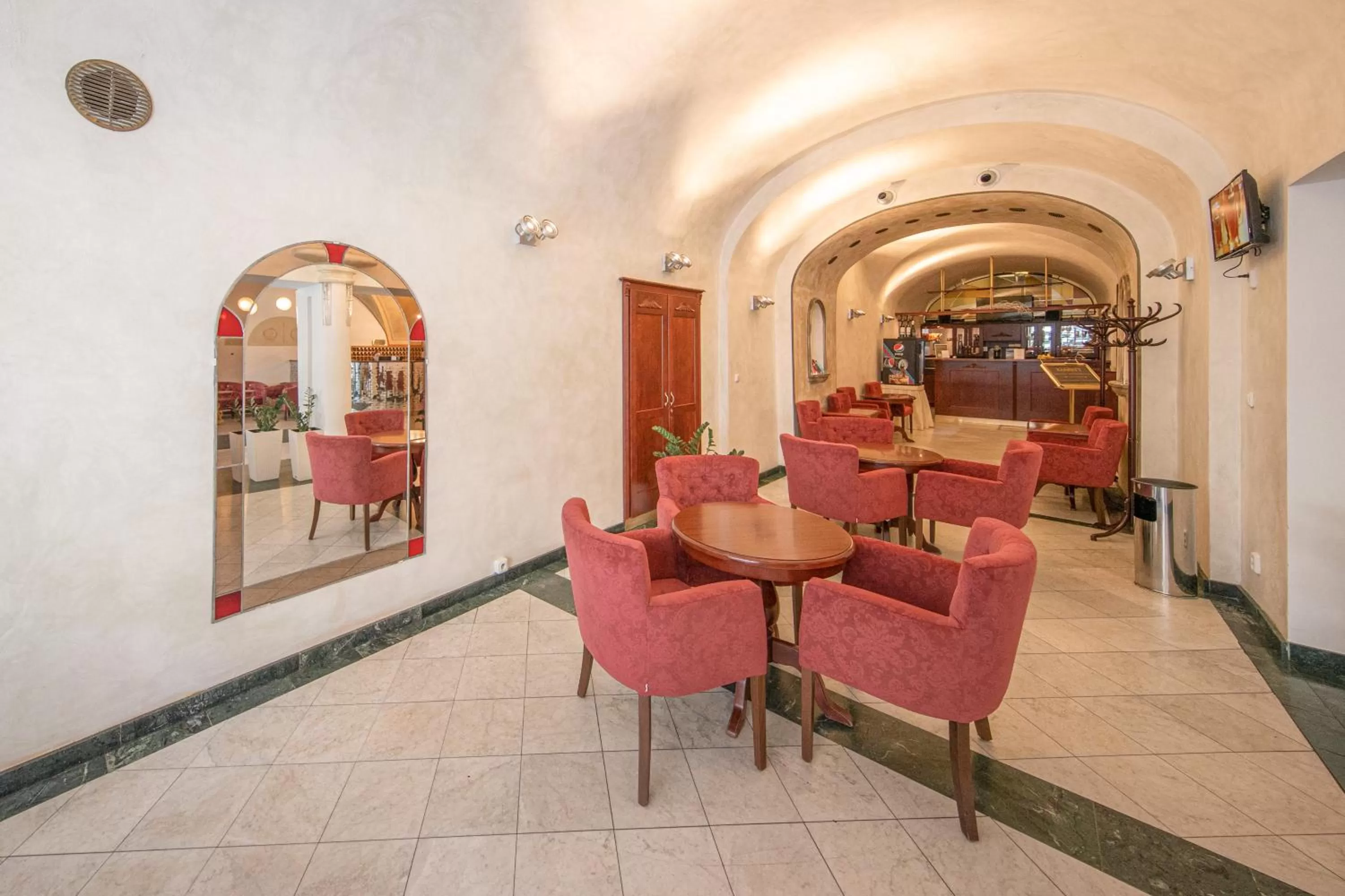 Property building in Hotel Meteor Plaza Prague