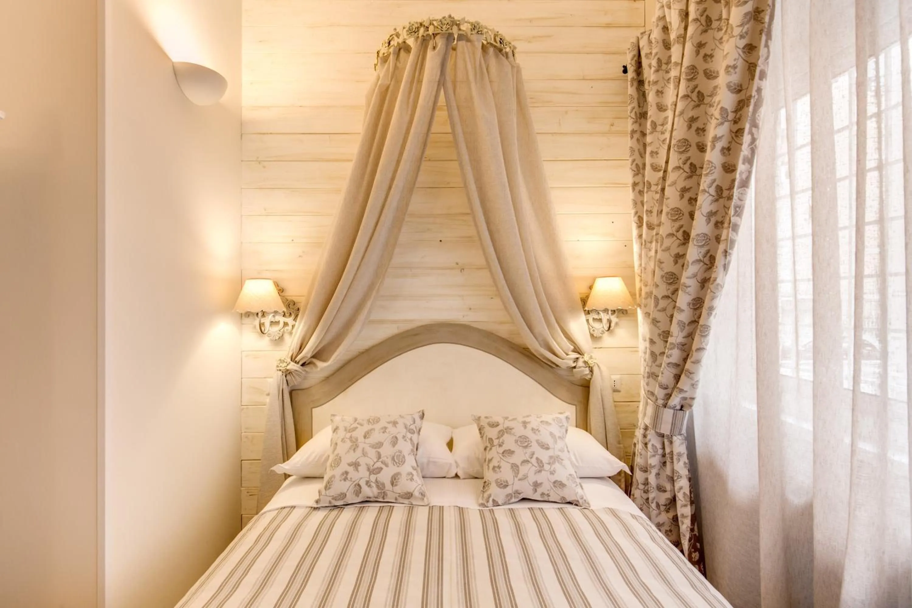 Bedroom, Bed in Casa Tua Vaticano Guest House