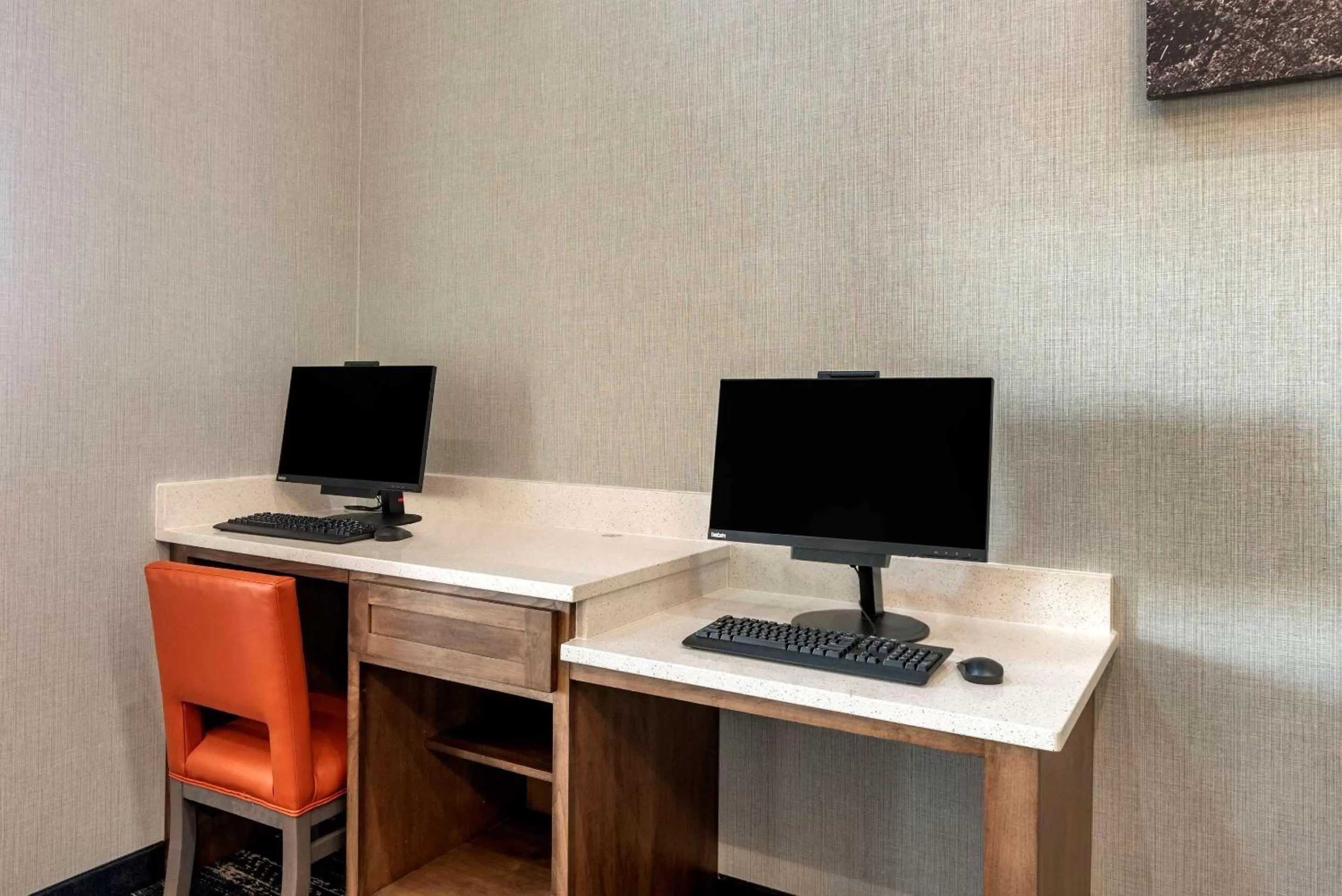 On site in Comfort Suites West Memphis I-40 I-55