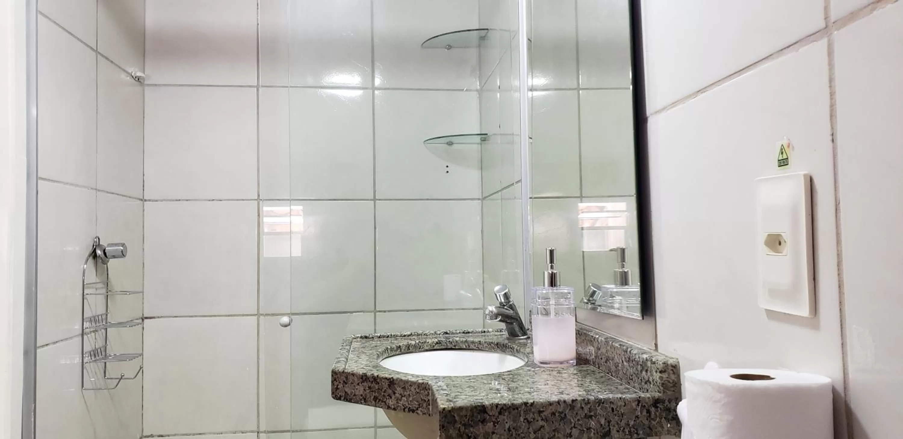 Bathroom in LIVE IN FORTALEZA HOTEL