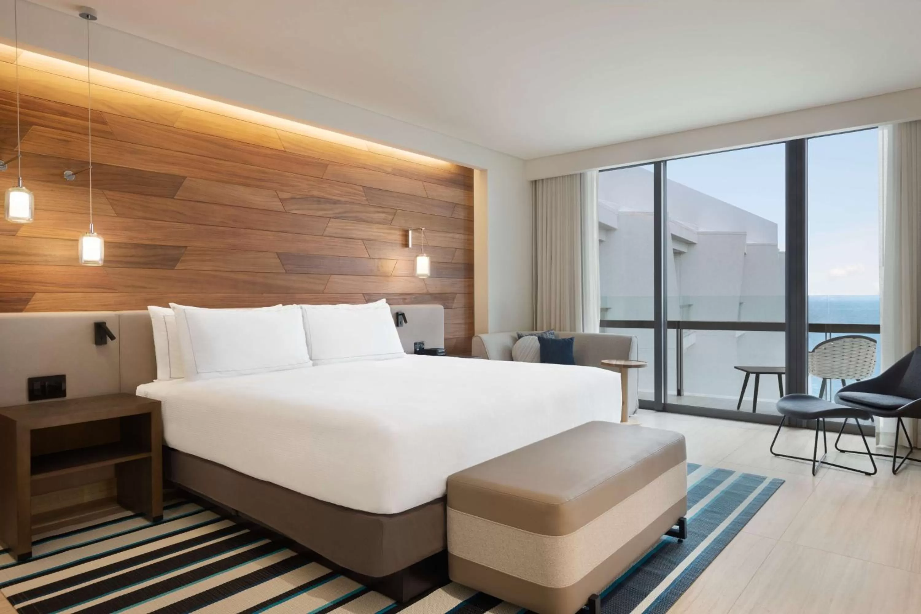 Living room, Bed in Hilton Cancun, an All-Inclusive Resort