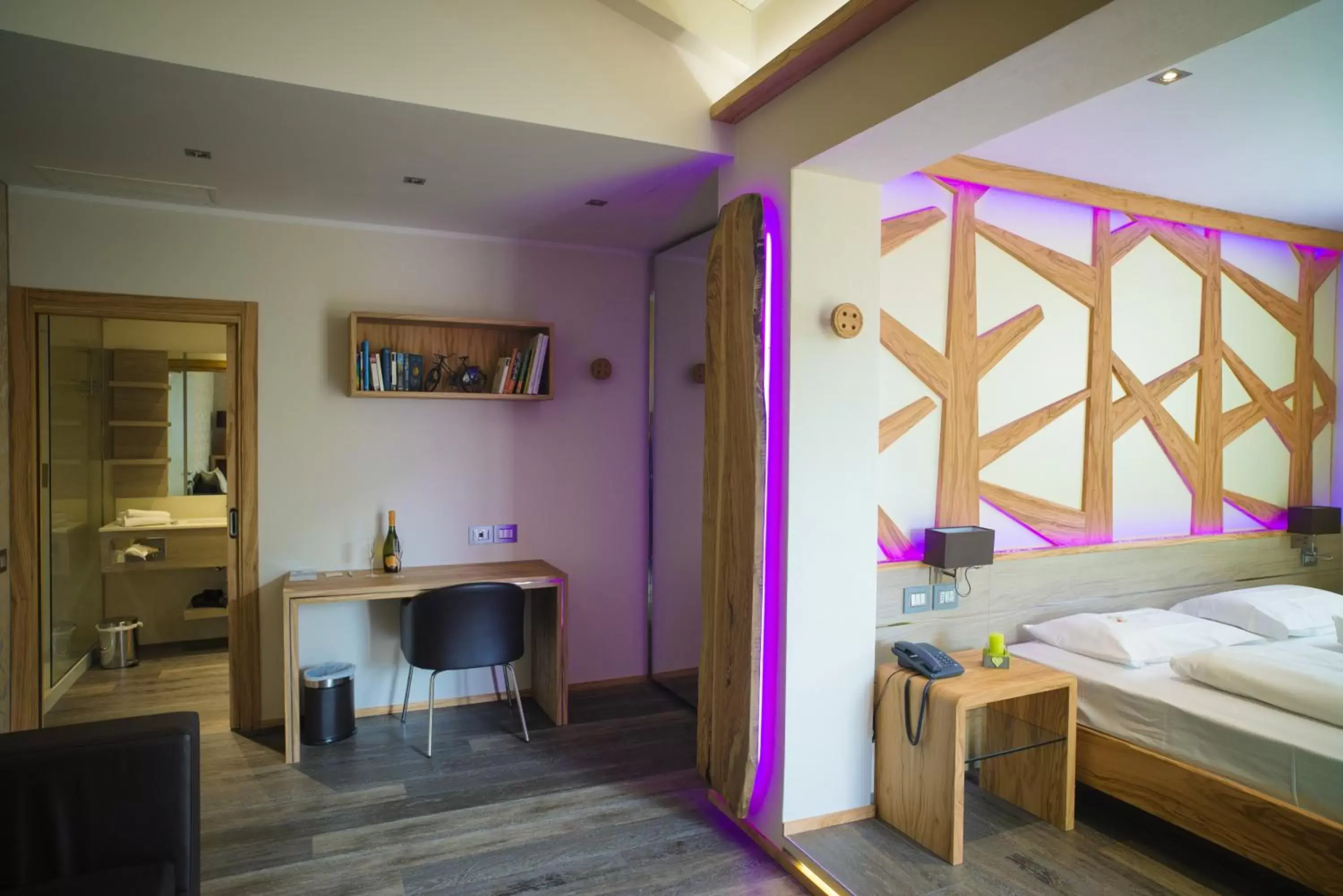 Junior Suite with Lake View in Aktivhotel Santalucia Junior Suite with Lake View in Aktivhotel Santalucia