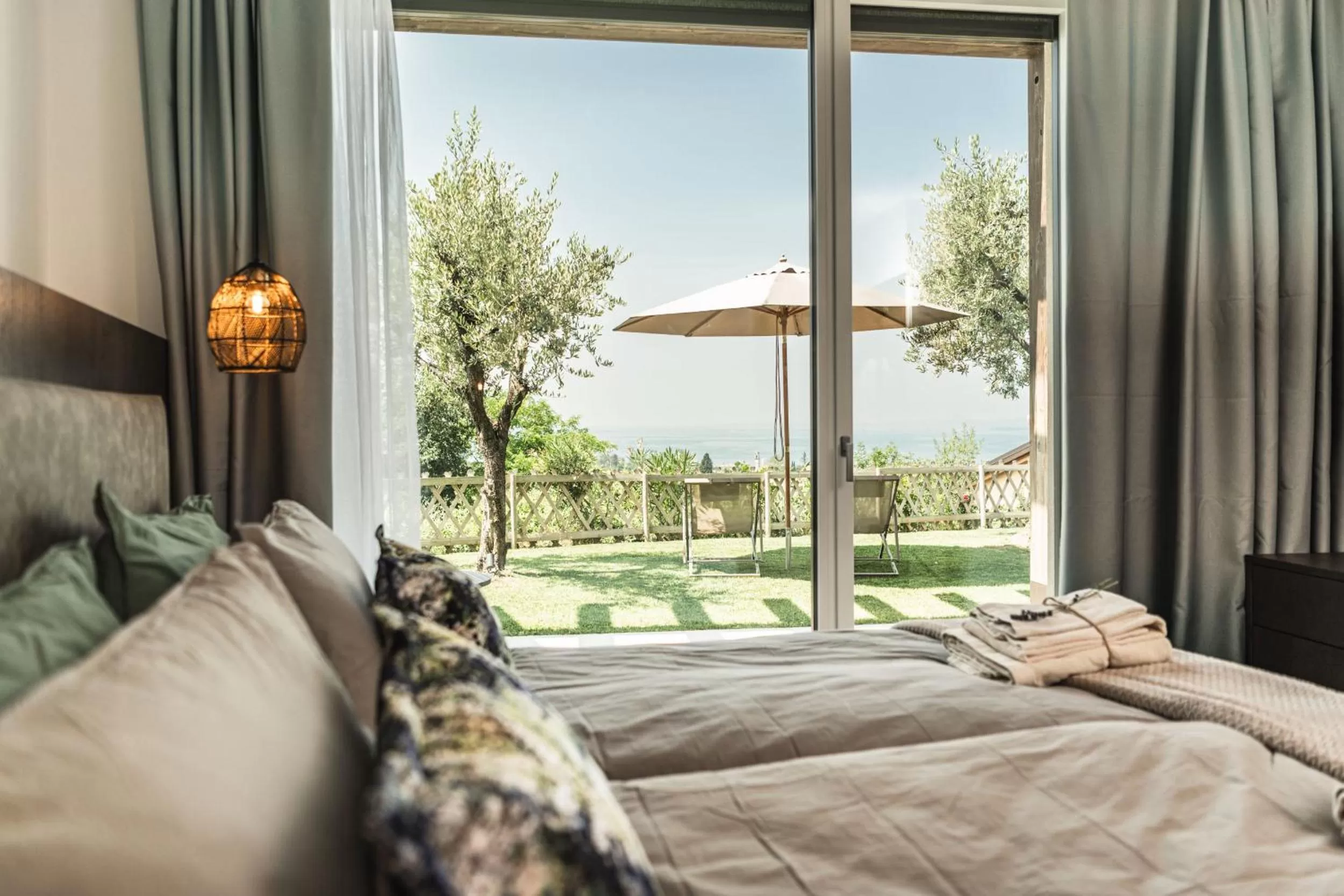 View (from property/room), Bed in Privilegium Lazise